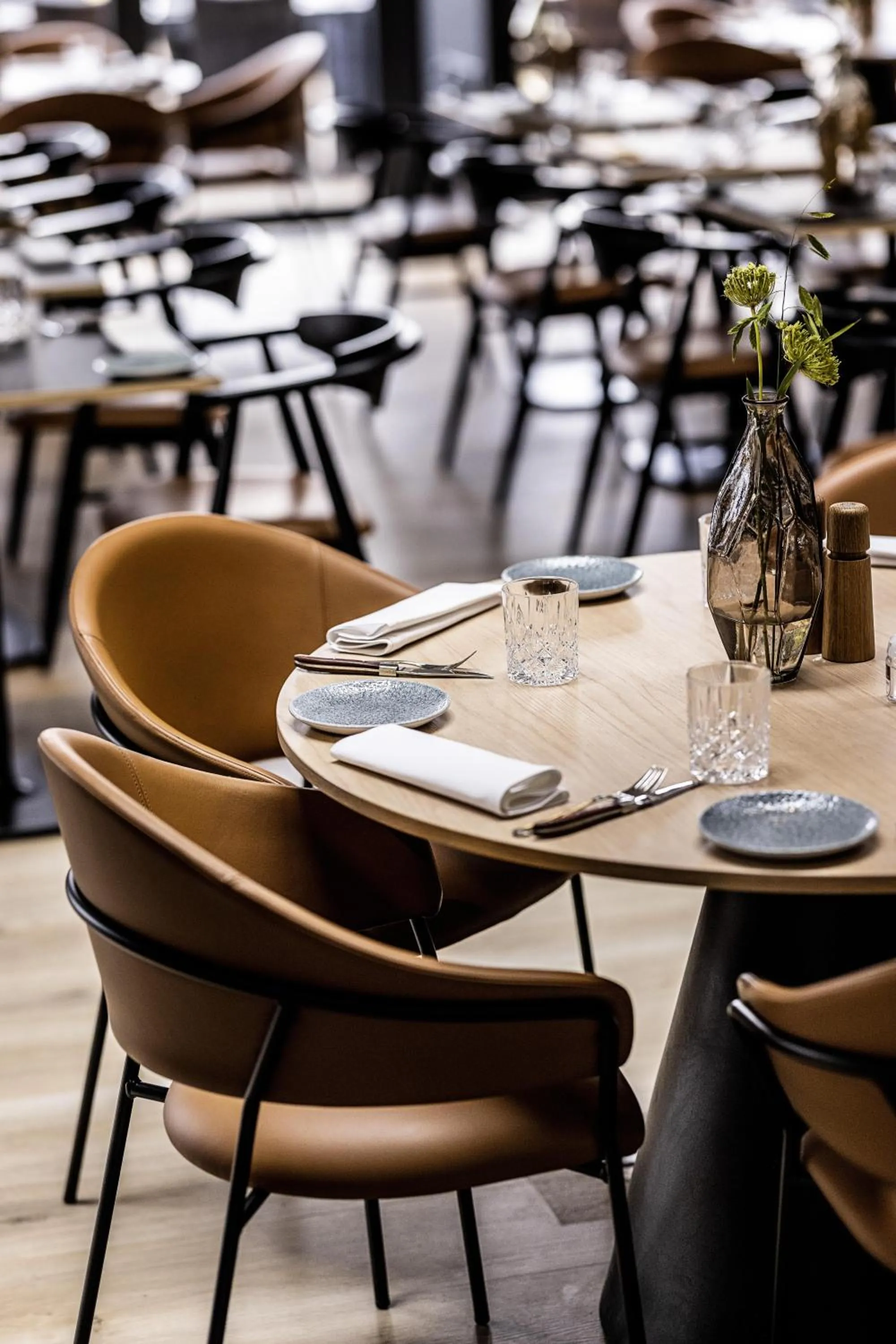 Restaurant/places to eat in HimmerLand