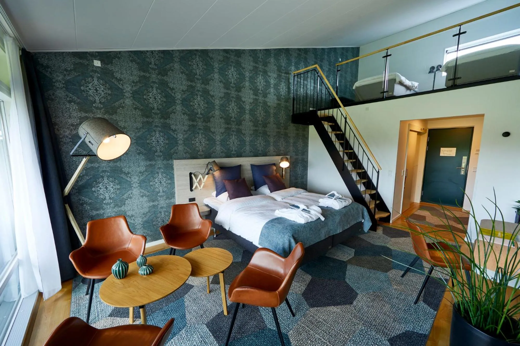 Bathroom, Bed in HimmerLand