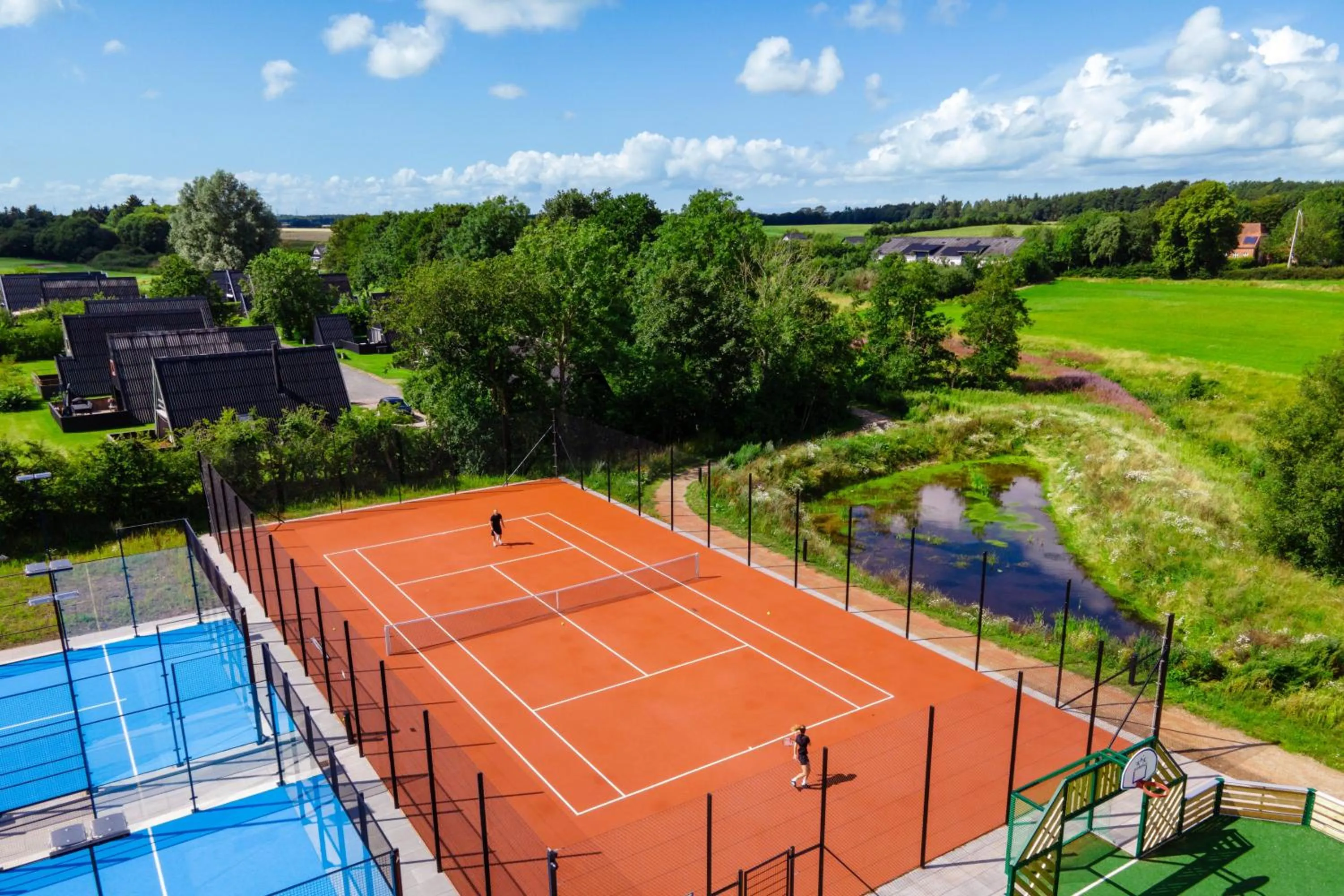 Tennis court in HimmerLand
