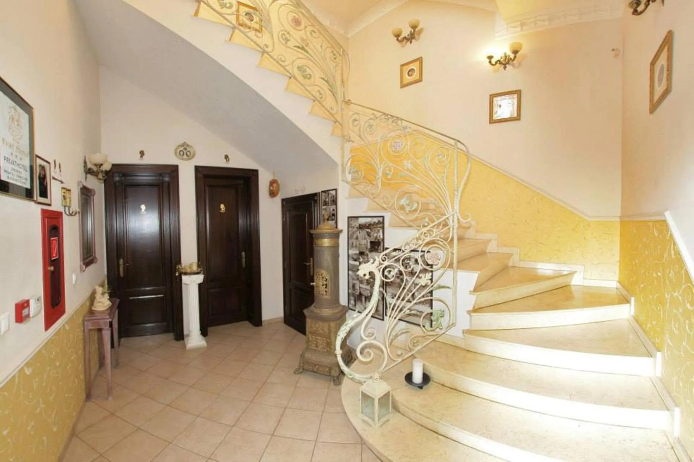 Decorative detail in Hotel Slavia