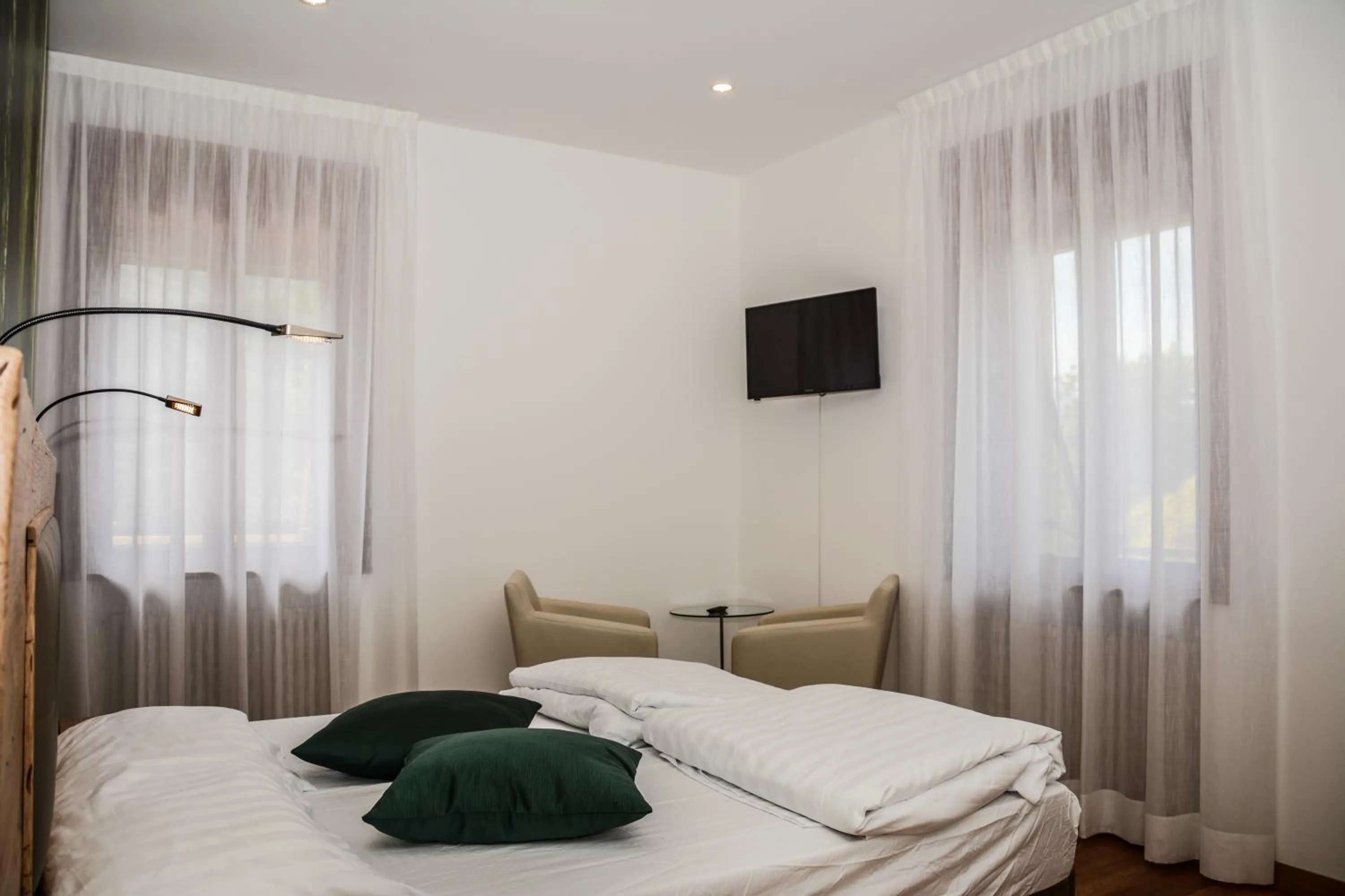 Photo of the whole room in Villa Torbole