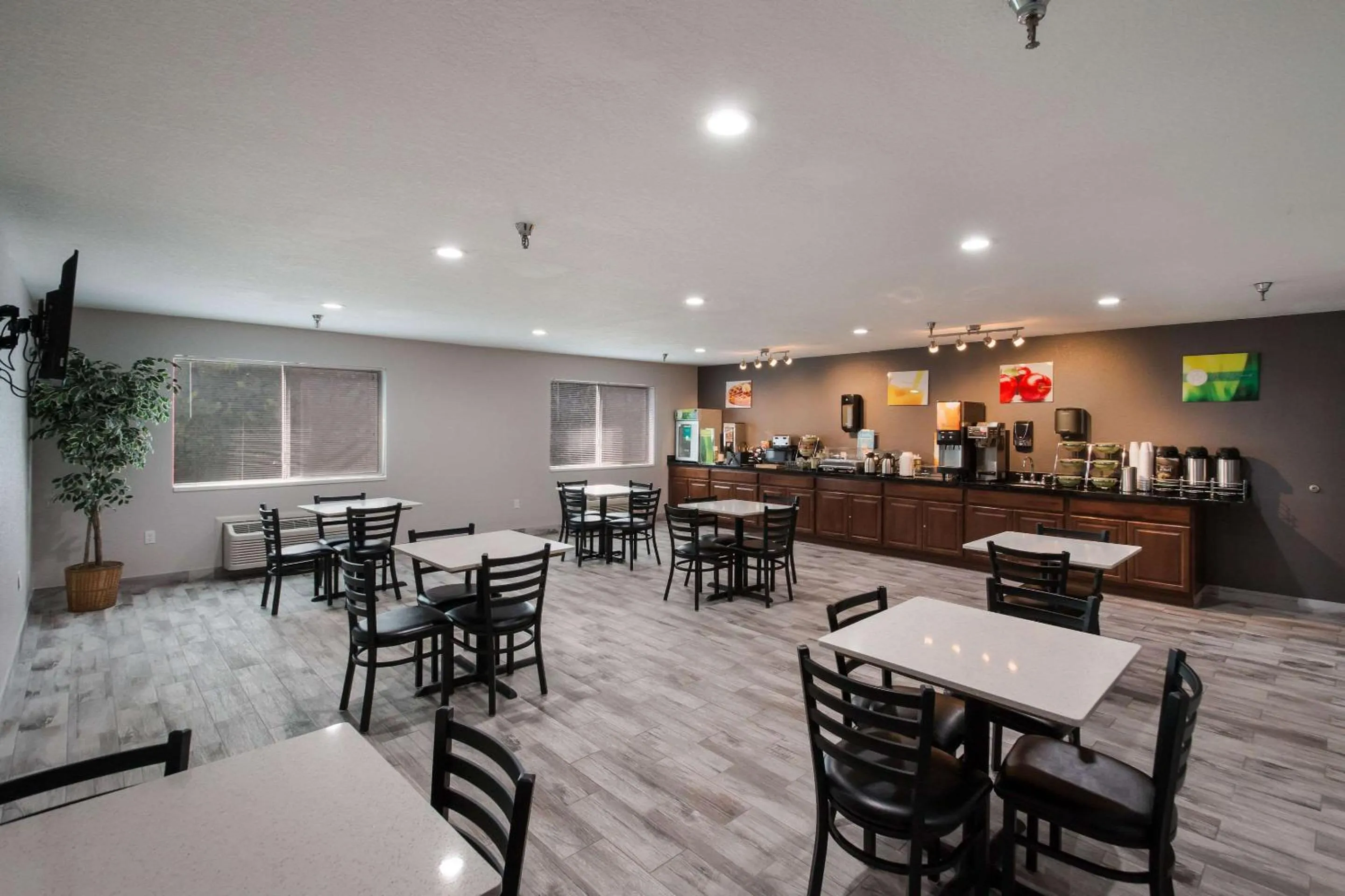 Restaurant/places to eat in Quality Inn Midvale - Salt Lake City South