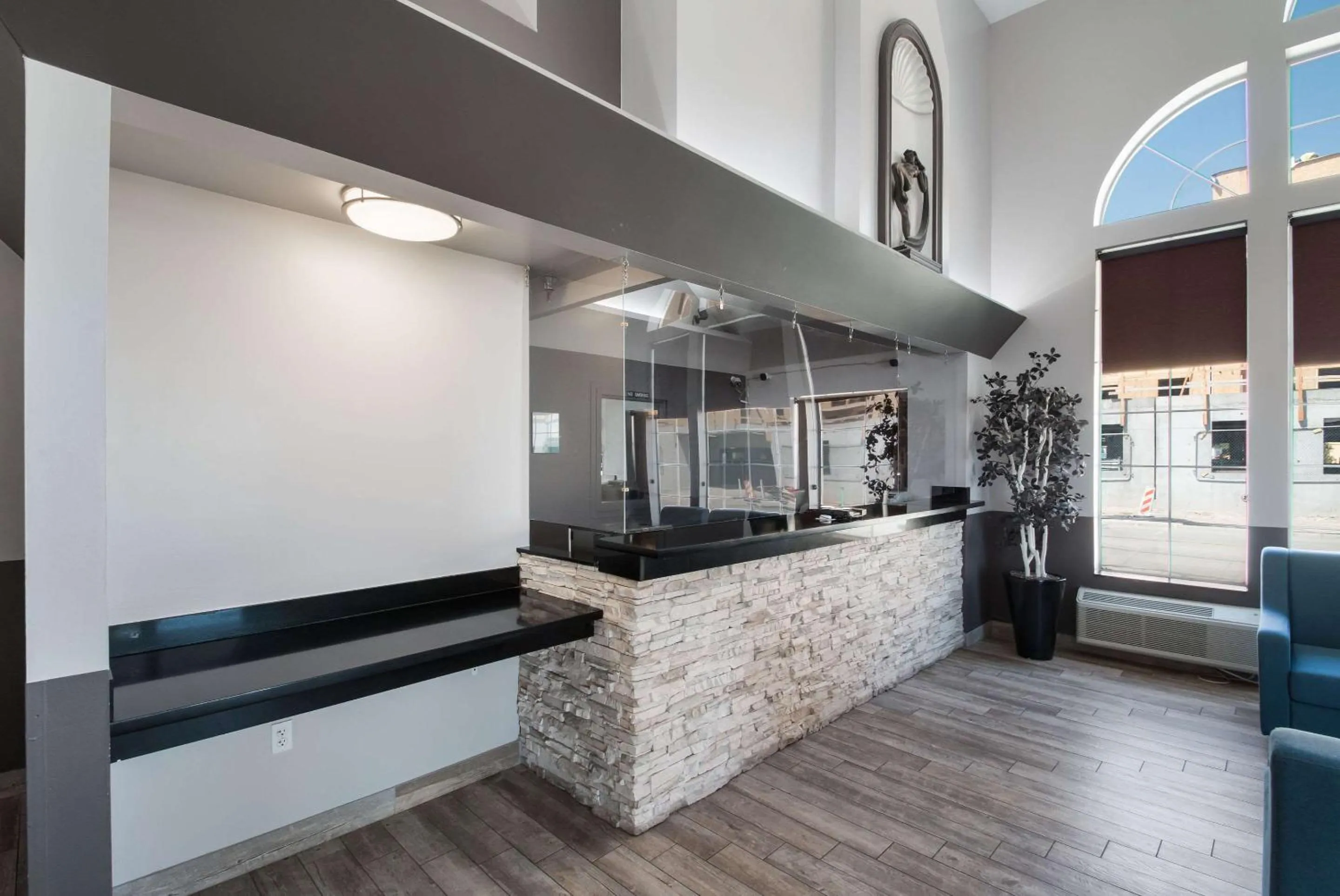 Lobby or reception in Quality Inn Midvale - Salt Lake City South