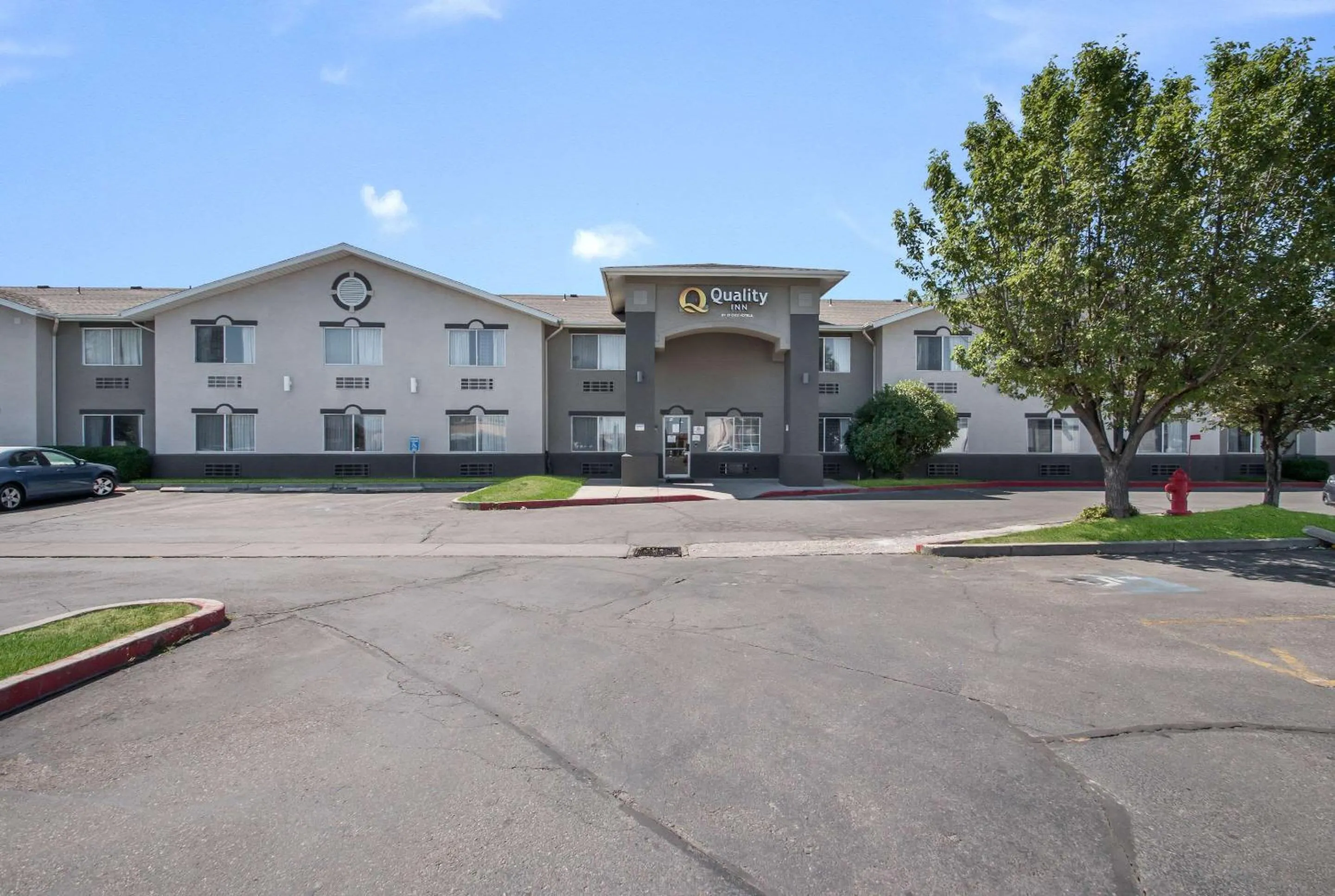 Property building in Quality Inn Midvale - Salt Lake City South