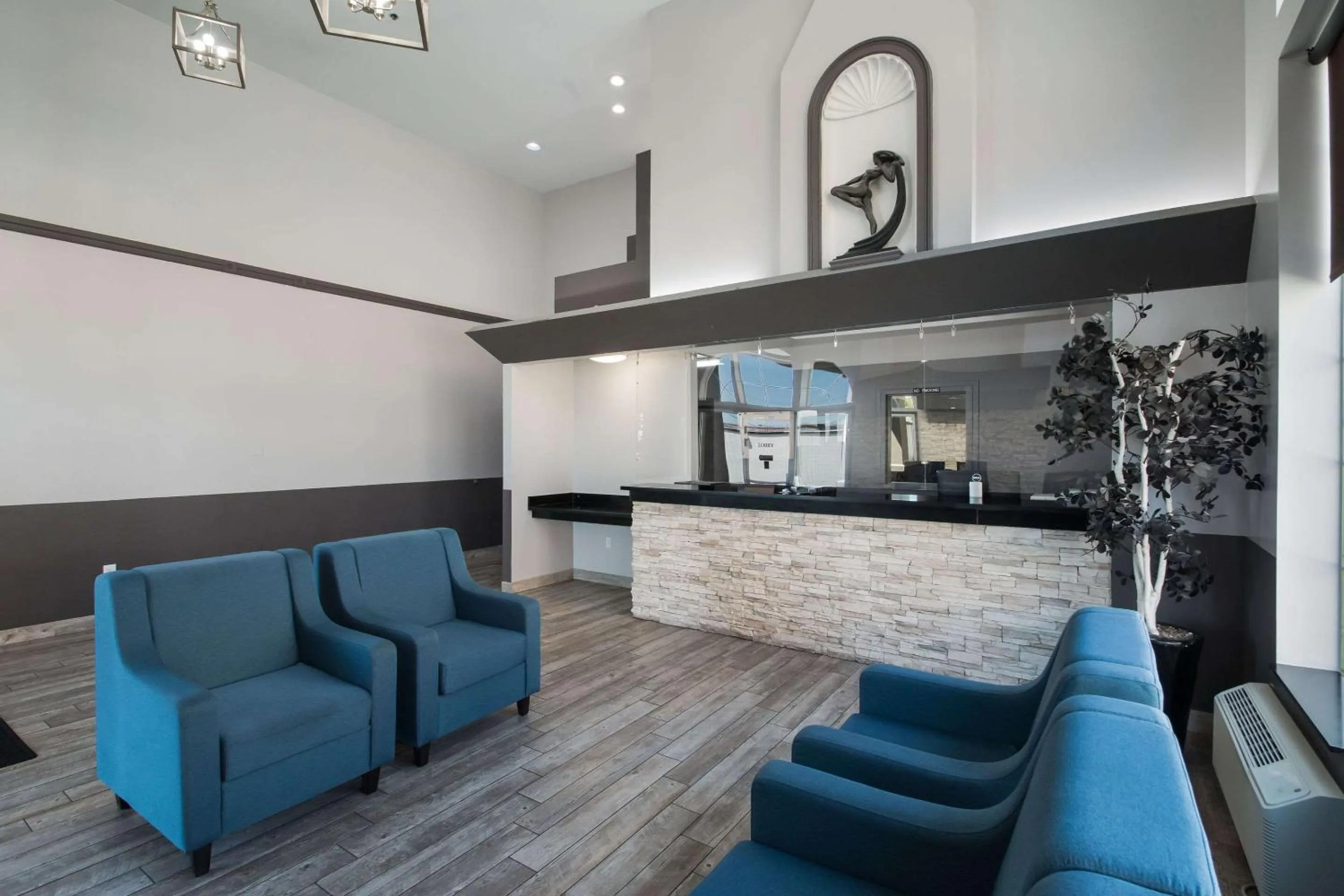 Lobby or reception in Quality Inn Midvale - Salt Lake City South