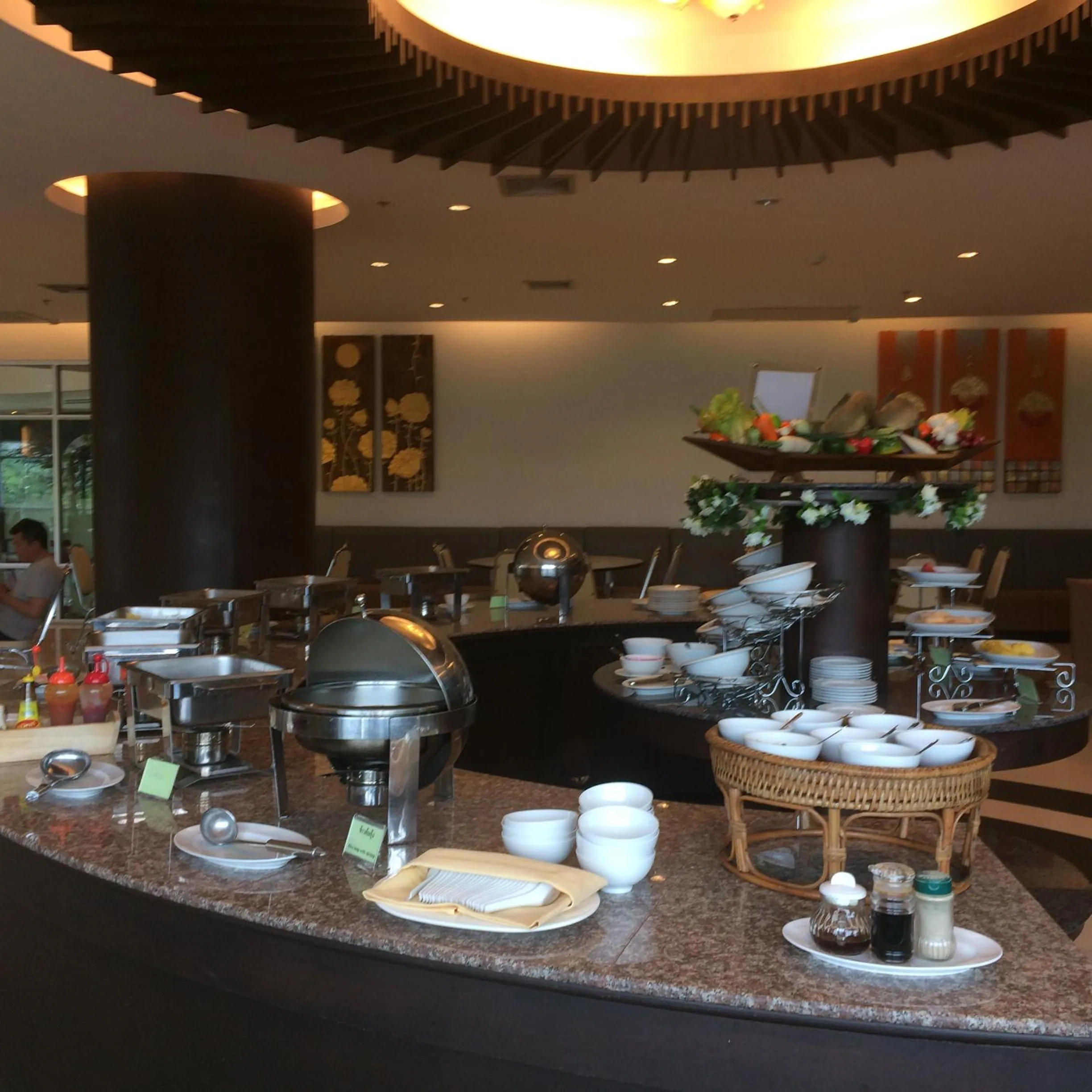 Restaurant/places to eat in Grande Southern Hotel