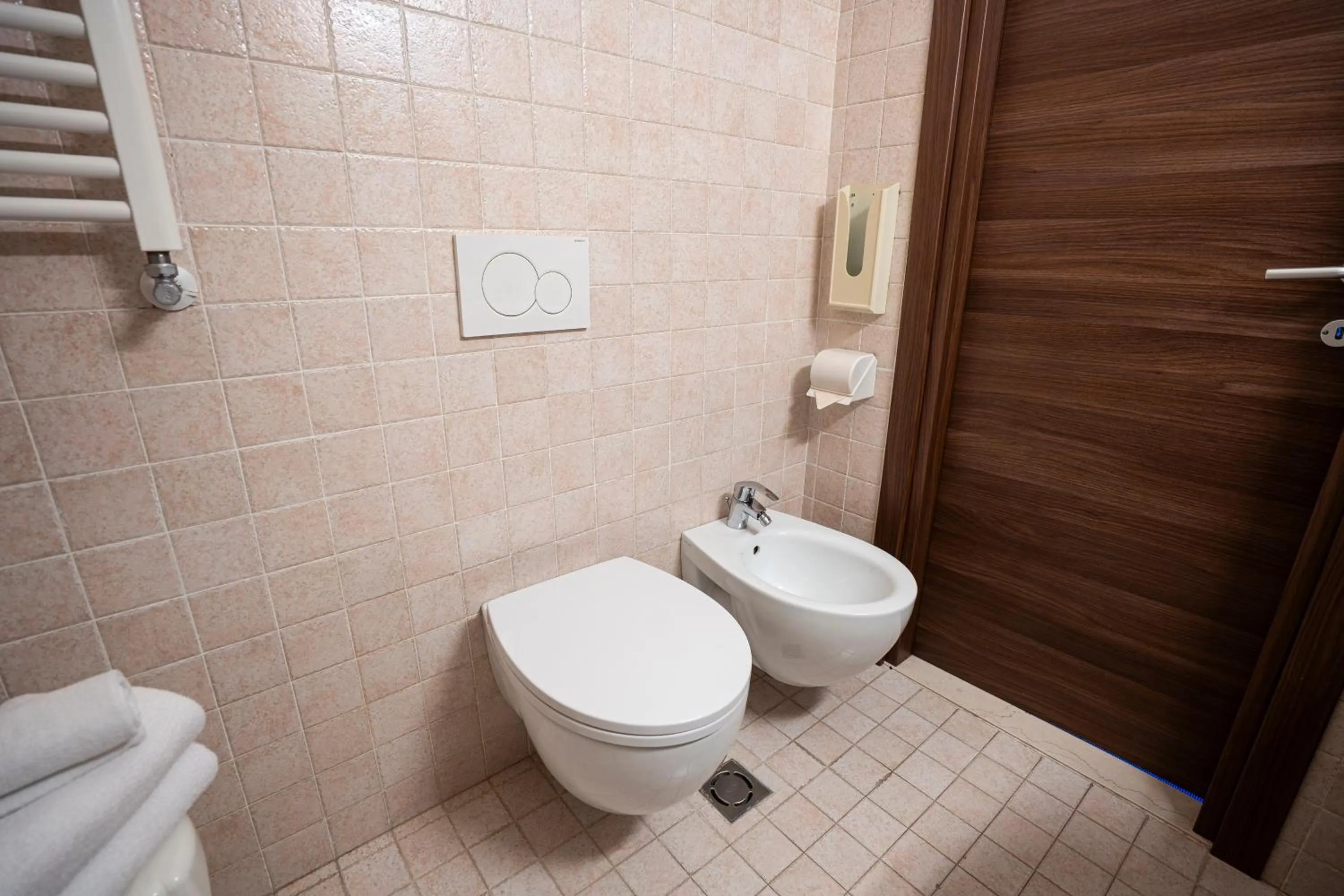 Shower in Hotel Albatros