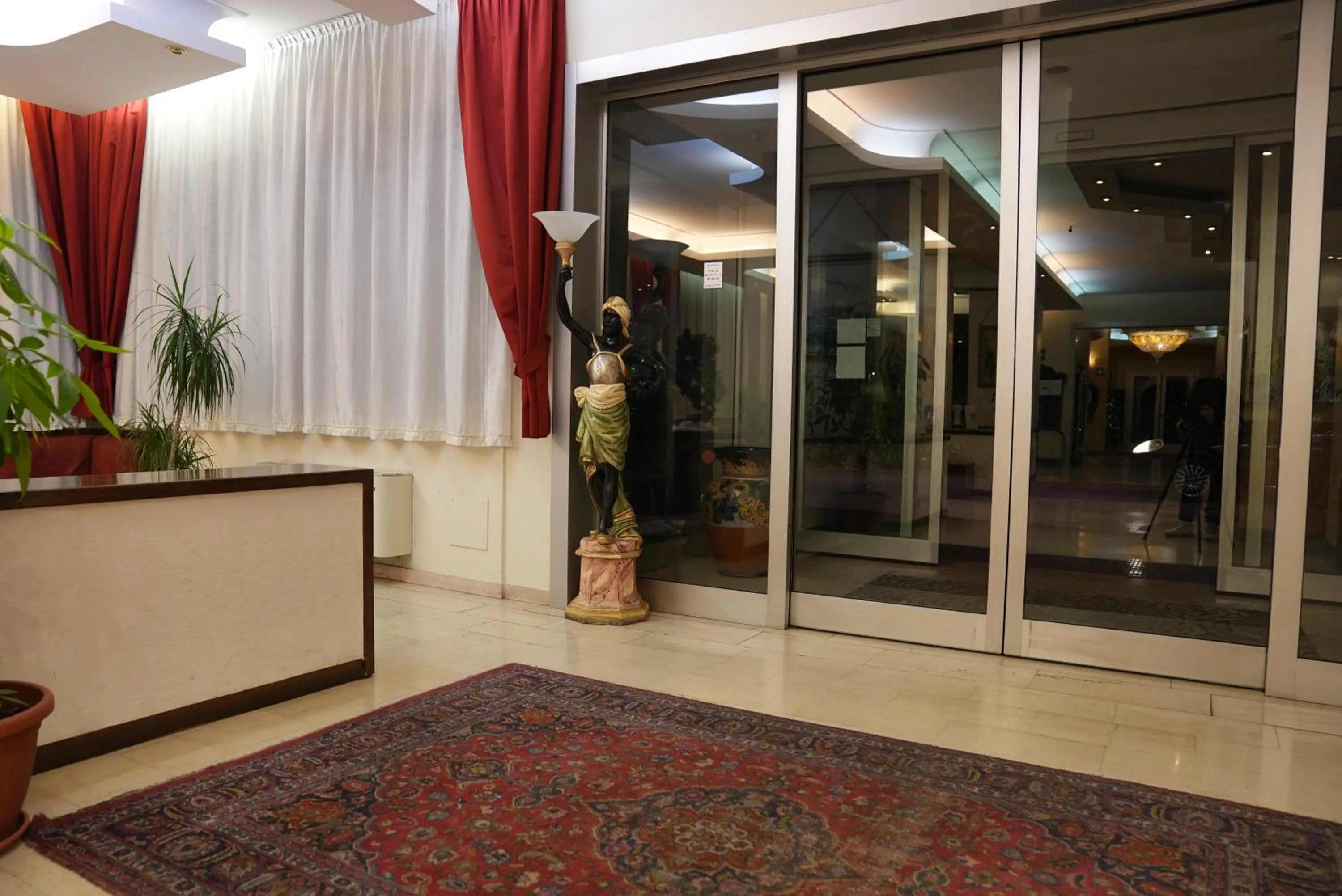 Facade/entrance in Hotel Albatros