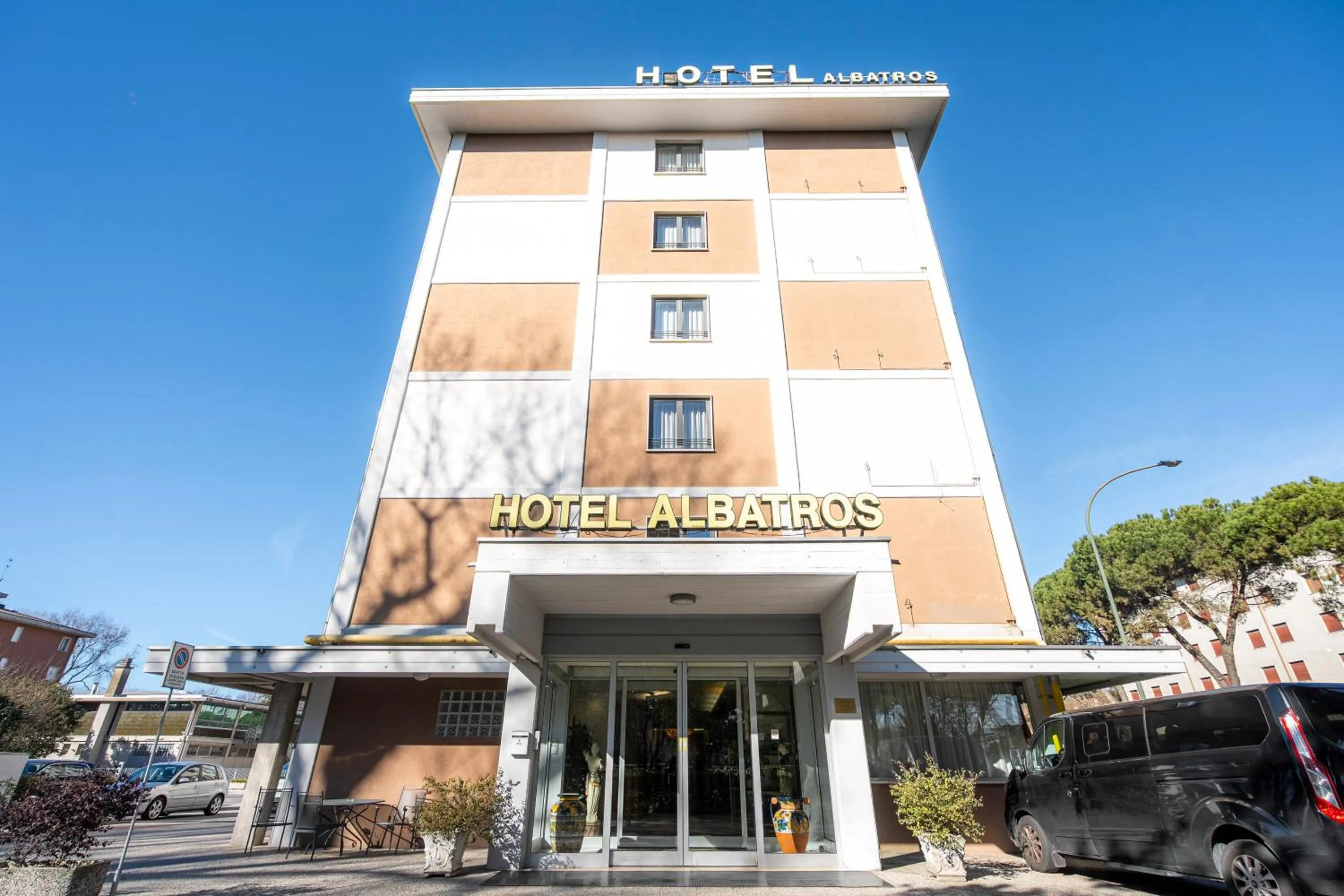 Property building in Hotel Albatros