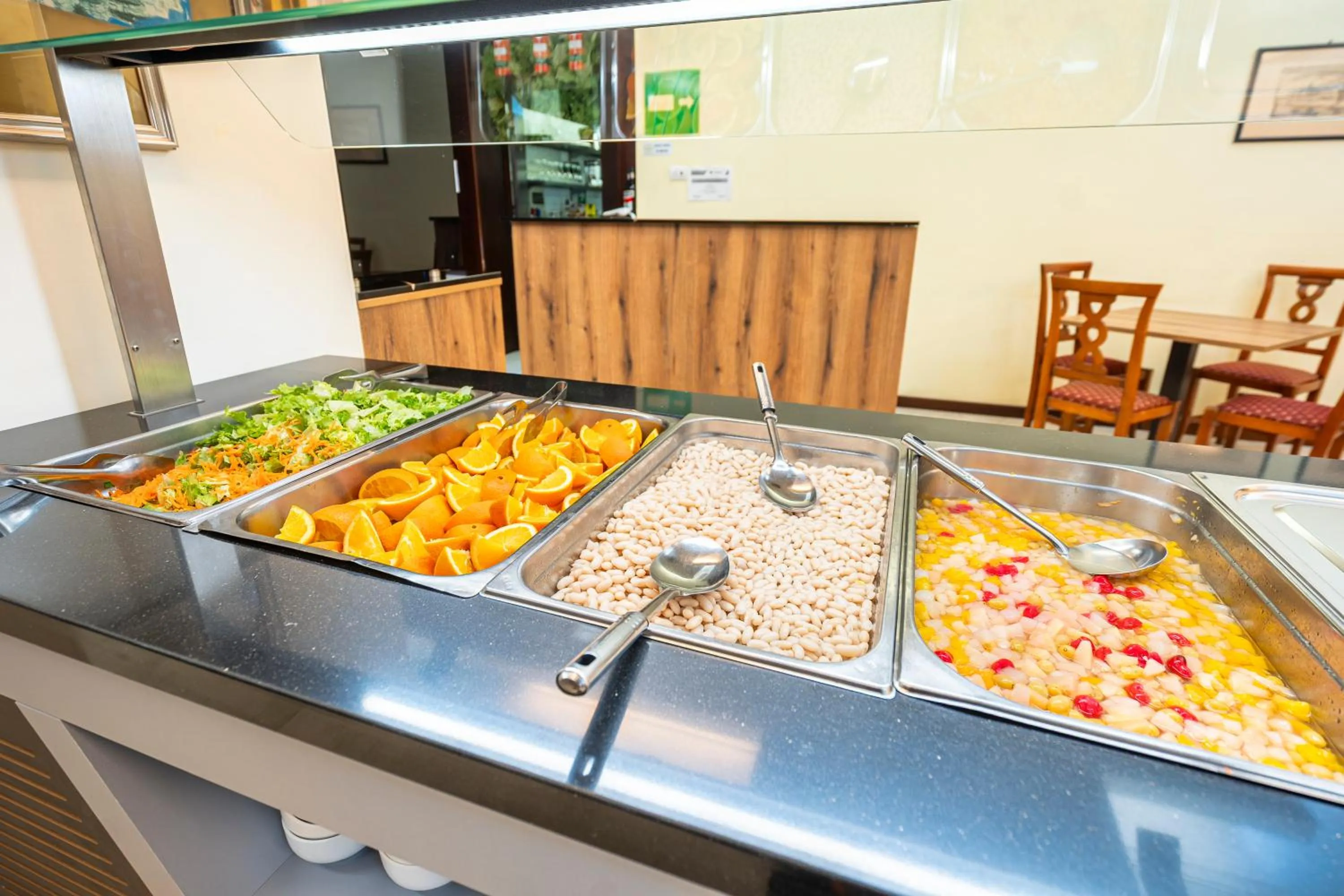 Buffet breakfast in Hotel Albatros