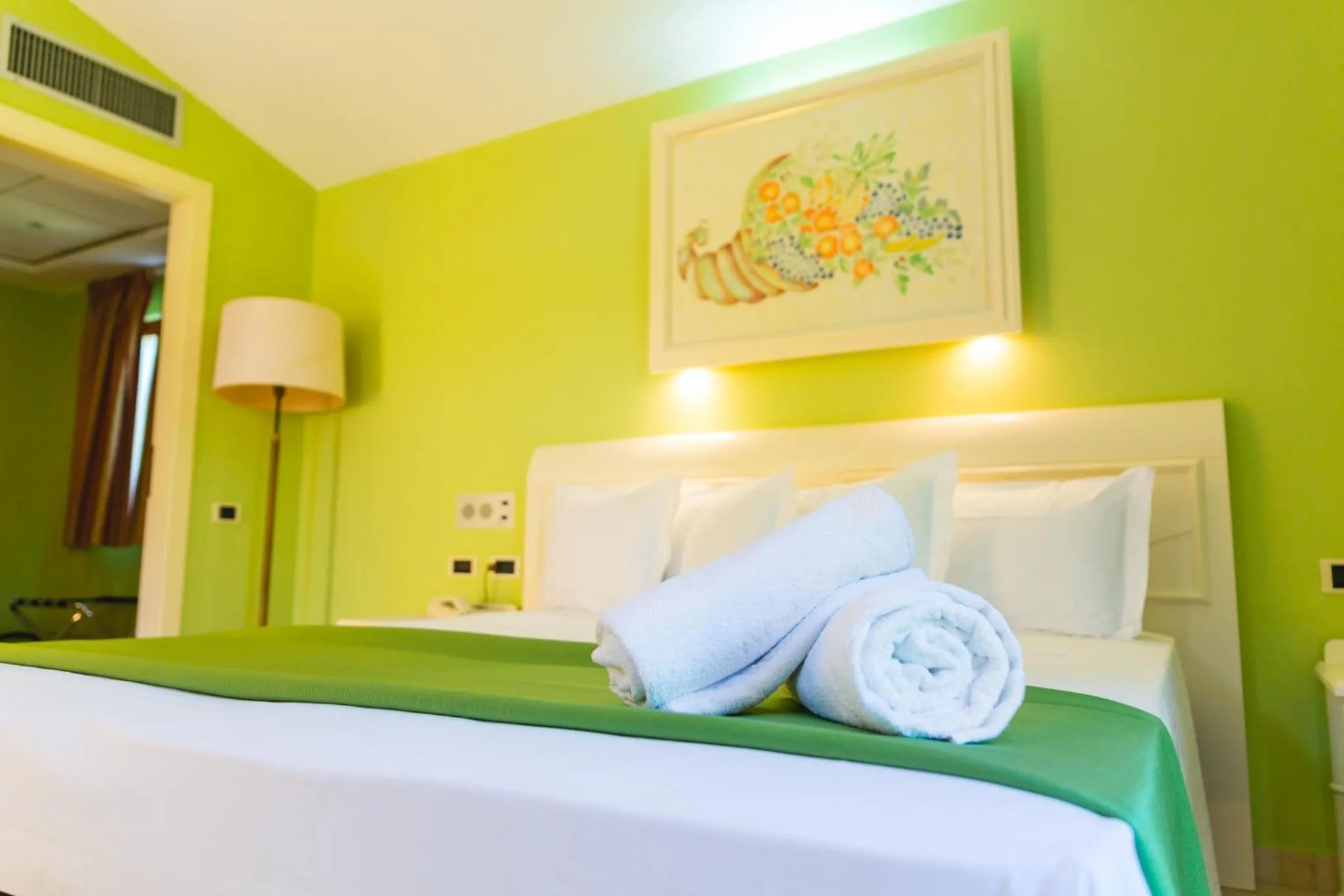 Photo of the whole room, Bed in Argonauti Greenblu Resort