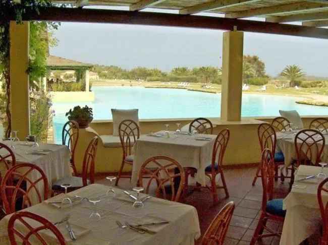 Restaurant/places to eat in Argonauti Greenblu Resort