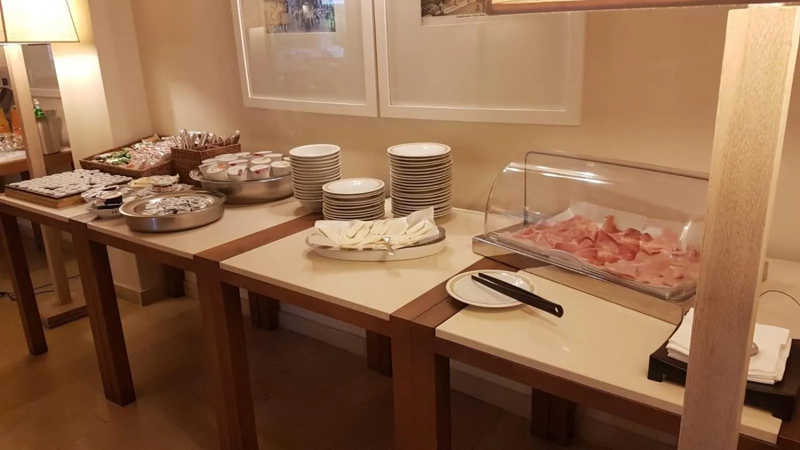 Food in Villa Martini