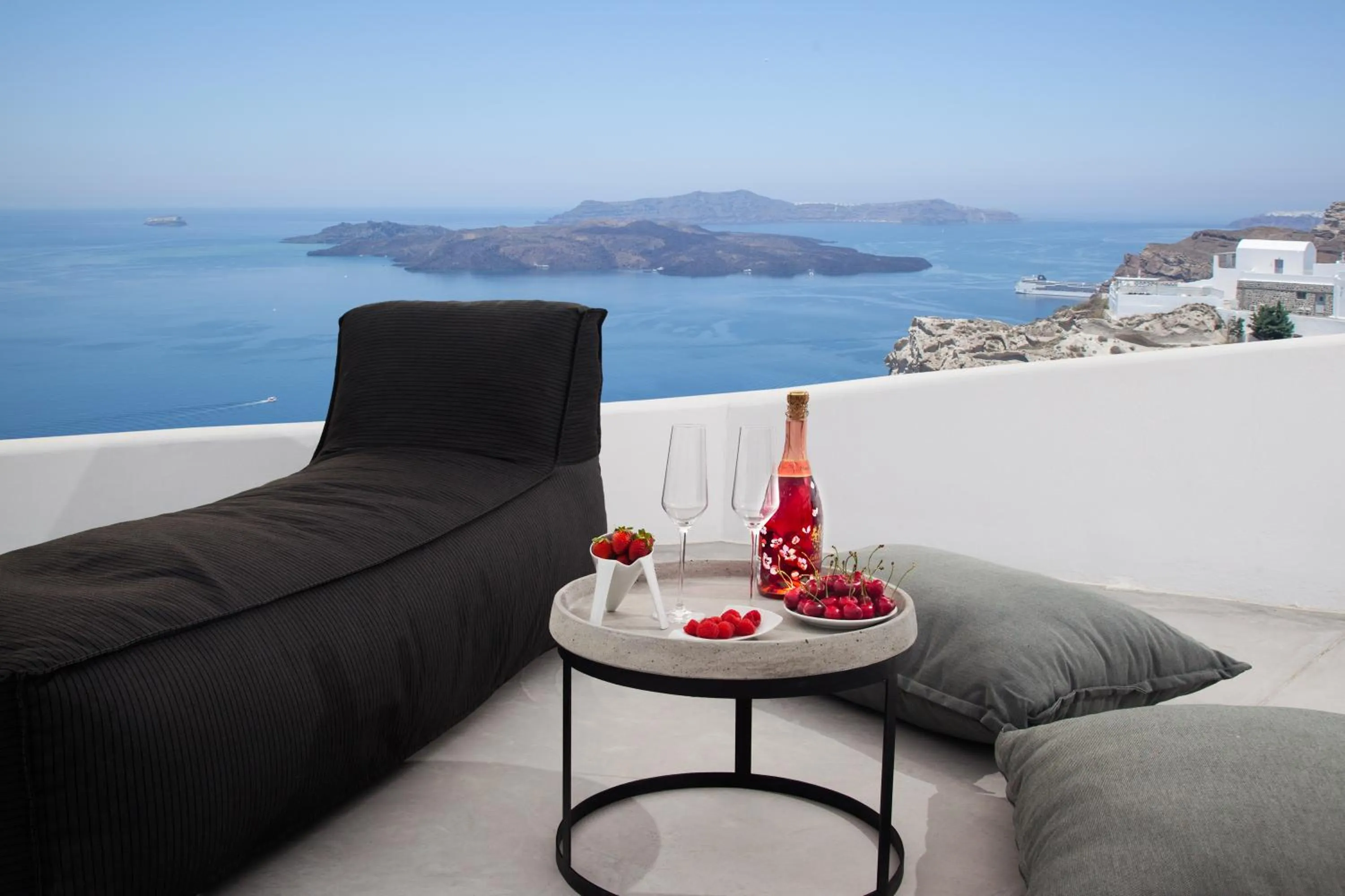 Natural landscape in Amity Suites - Adults Only