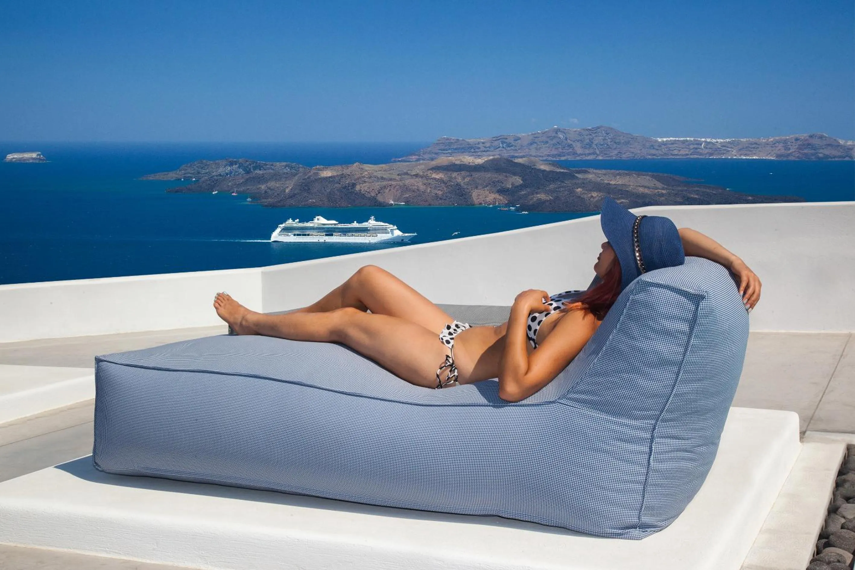 Mountain view in Amity Suites - Adults Only