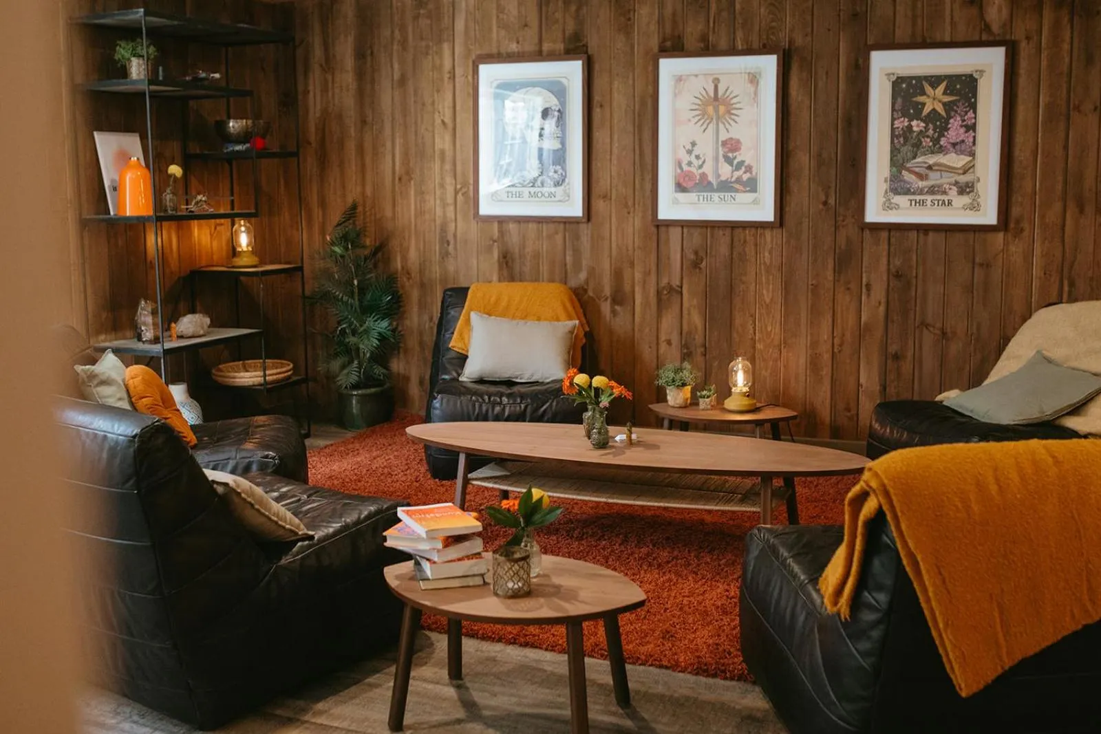 Communal lounge/ TV room in Creekside Villa