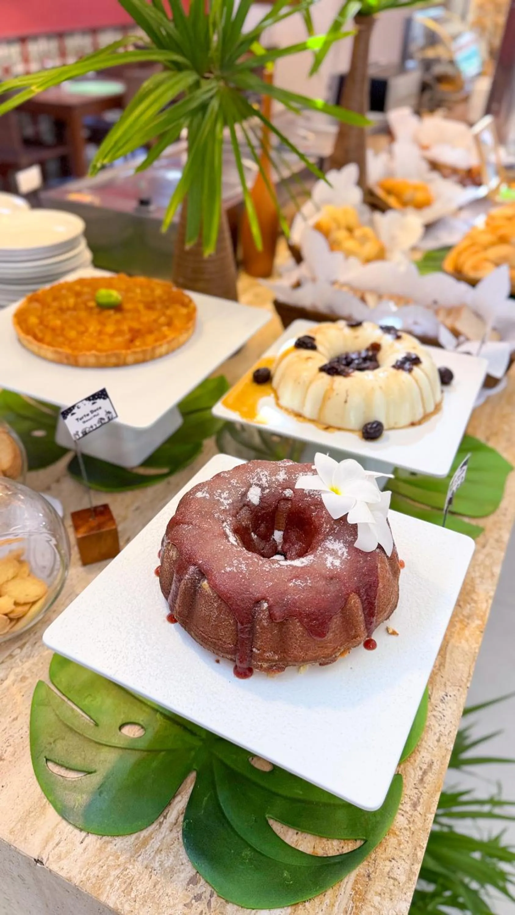 Breakfast in Portal Da Praia Hotel