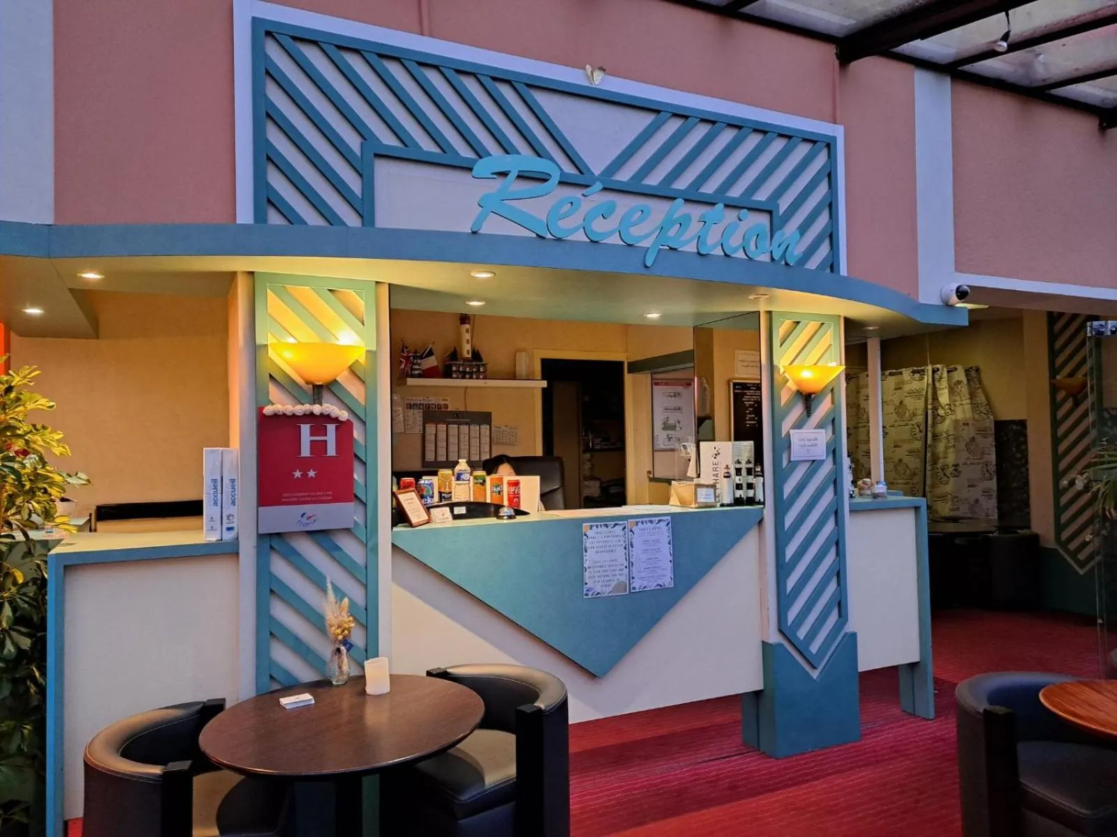 Lobby or reception in Hôtel Le Phare
