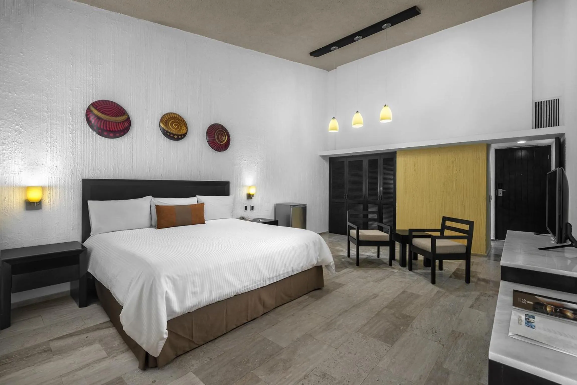 Bedroom, Bed in El Cid Granada Hotel & Country Club