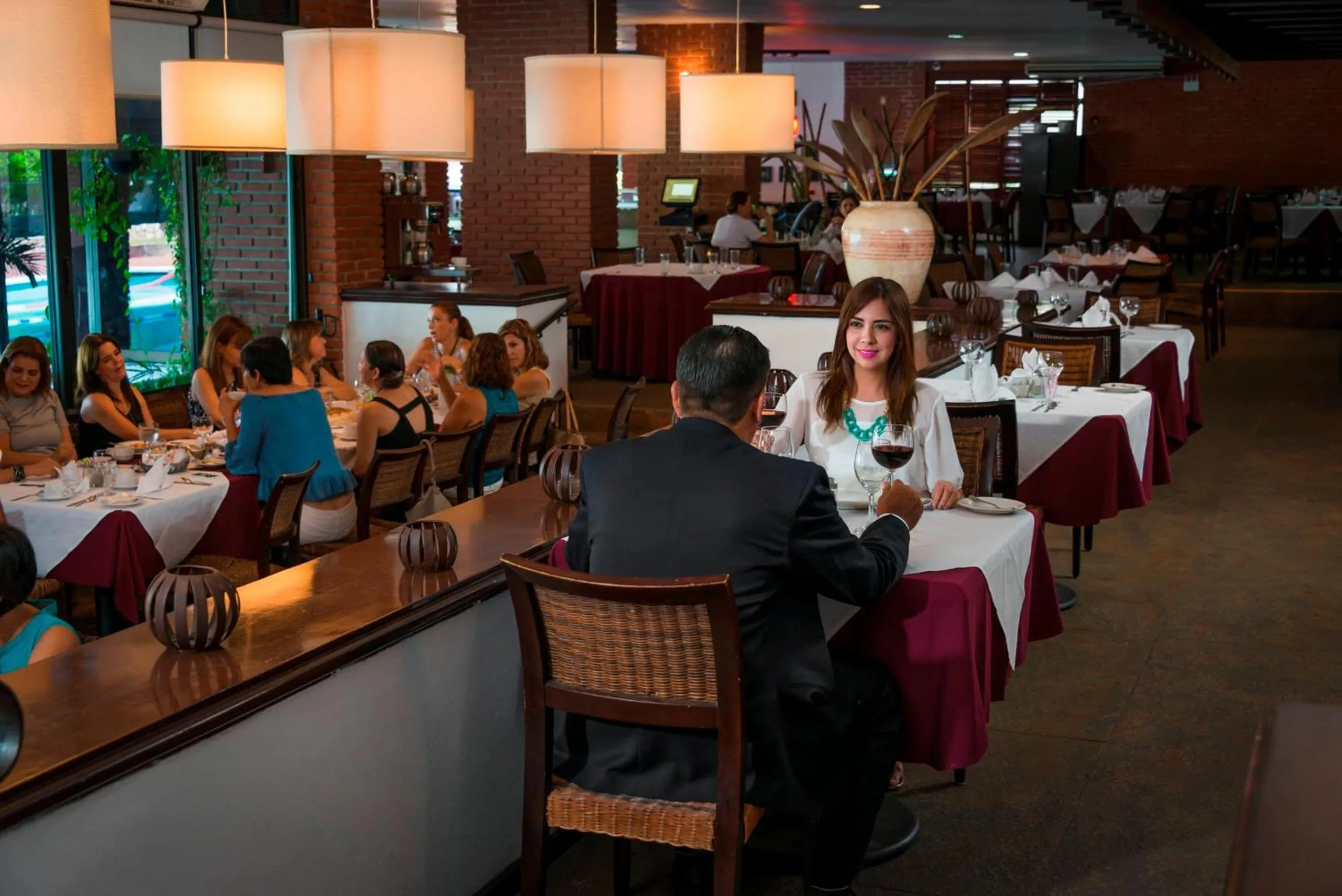 Restaurant/places to eat in El Cid Granada Hotel & Country Club