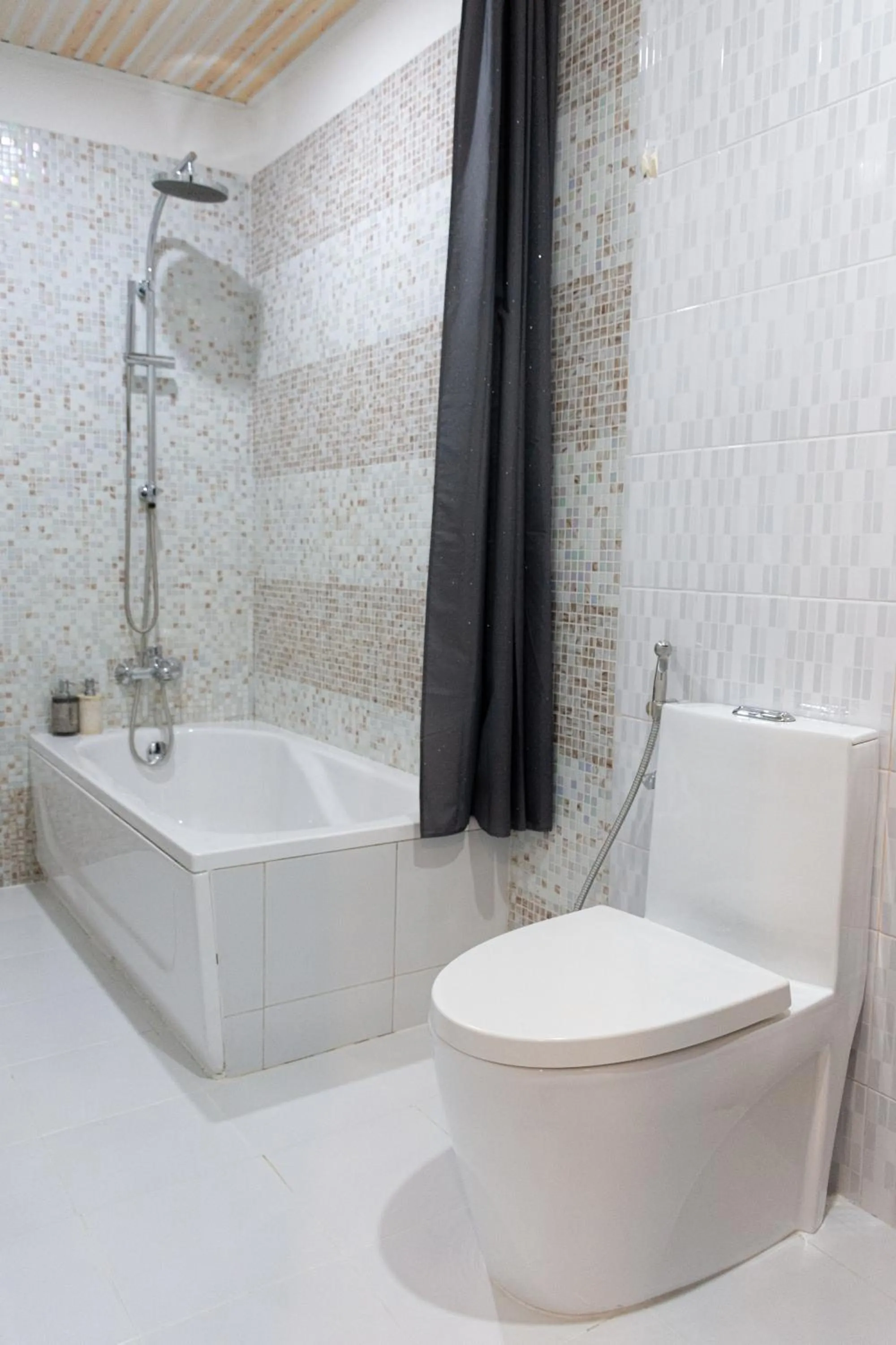 Bathroom in Beach Veli