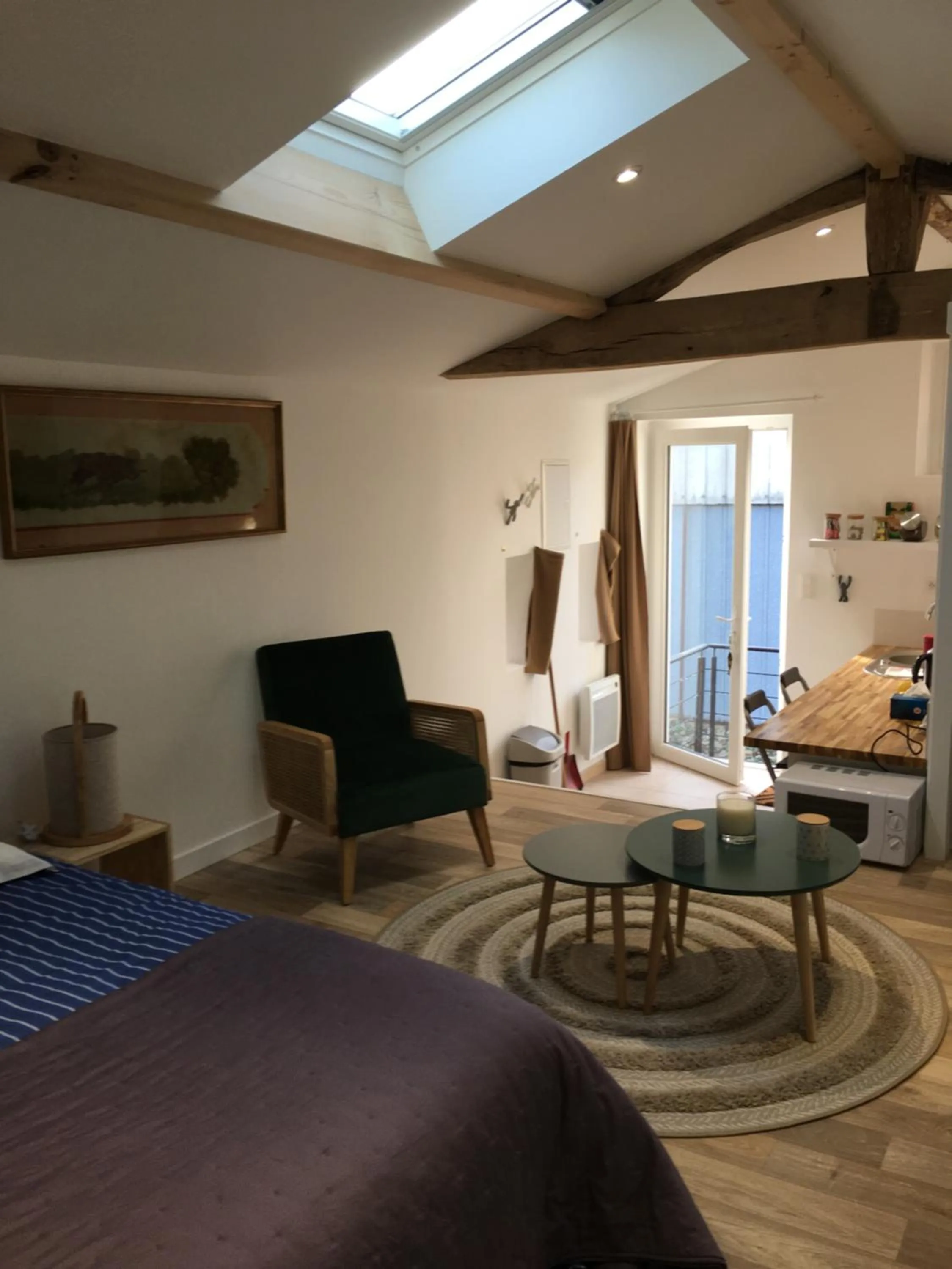 Cabanes et chambre à la Bernardiere