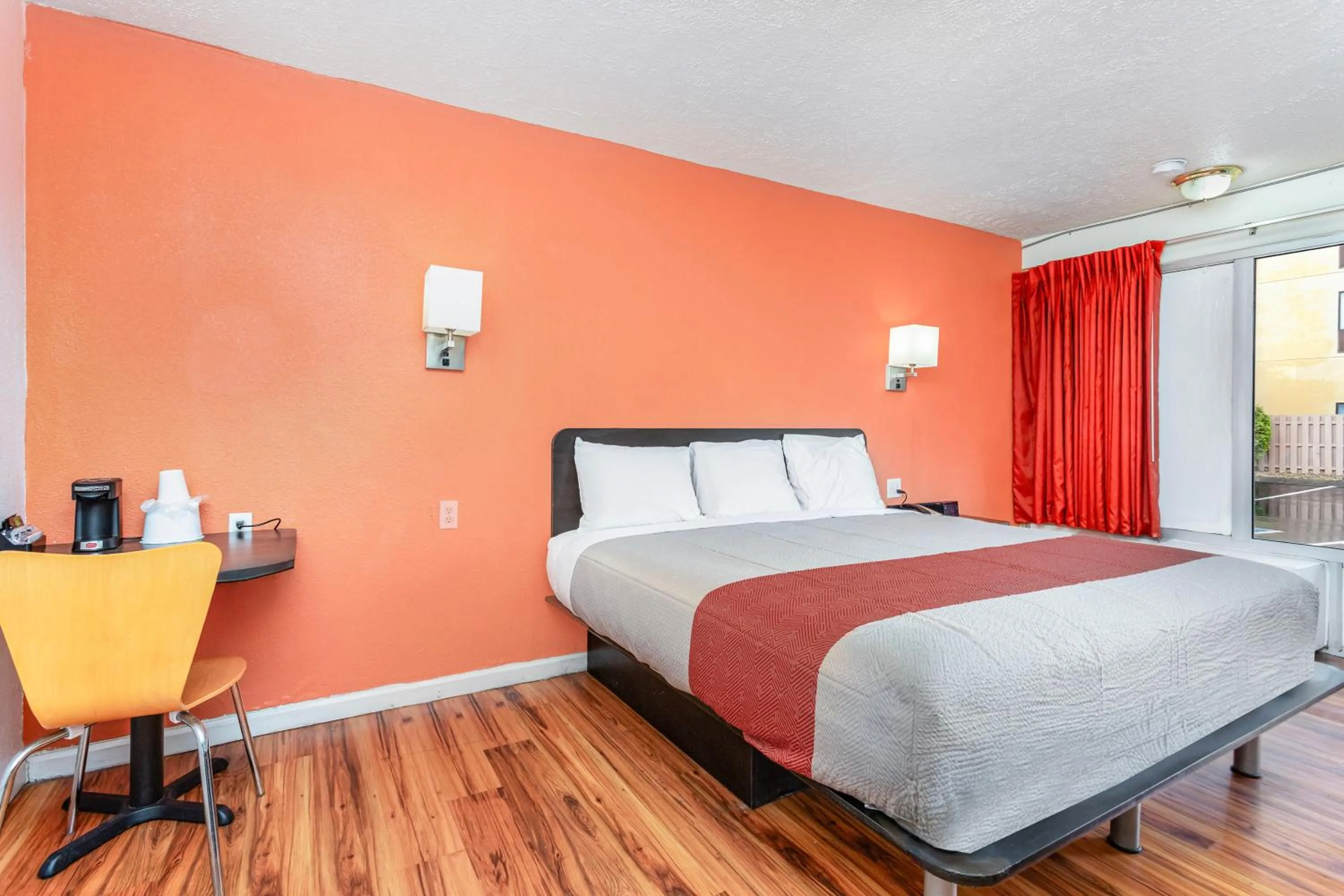 Bedroom, Bed in Relax Inn by OYO Columbus OH I 70