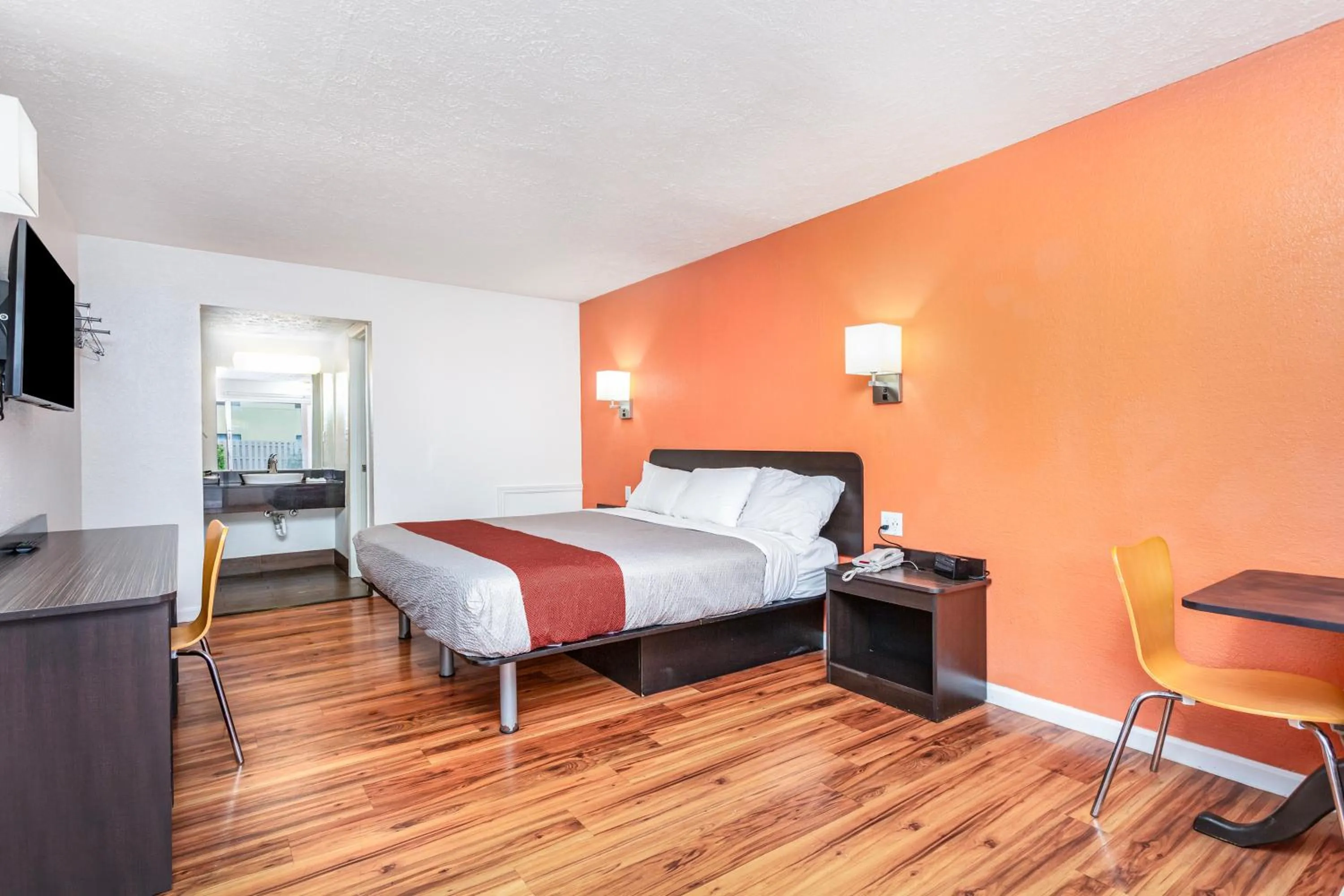 Bedroom, Bed in Relax Inn by OYO Columbus OH I 70