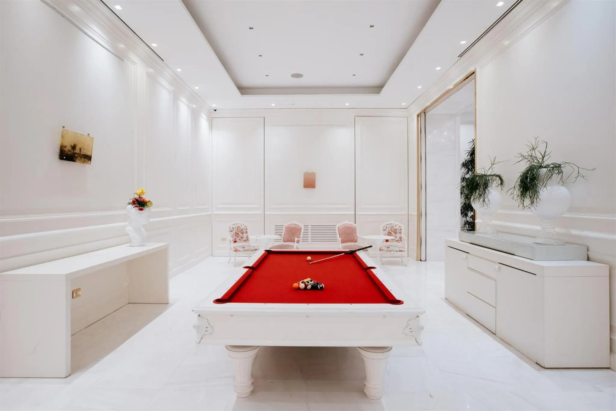 Billiard in Boscolo Nice Hotel & Spa