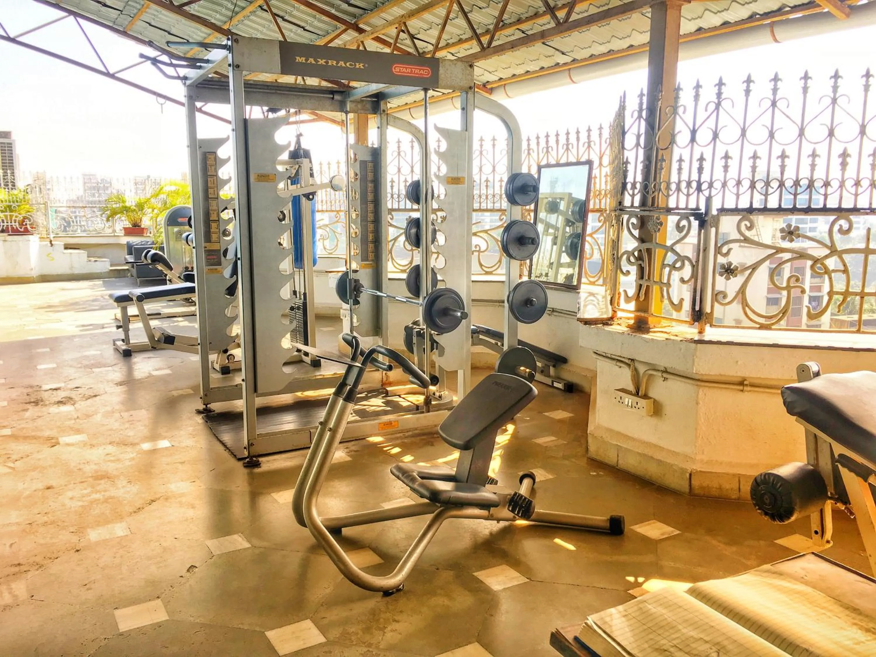Fitness centre/facilities in Ramee Guestline Hotel Juhu