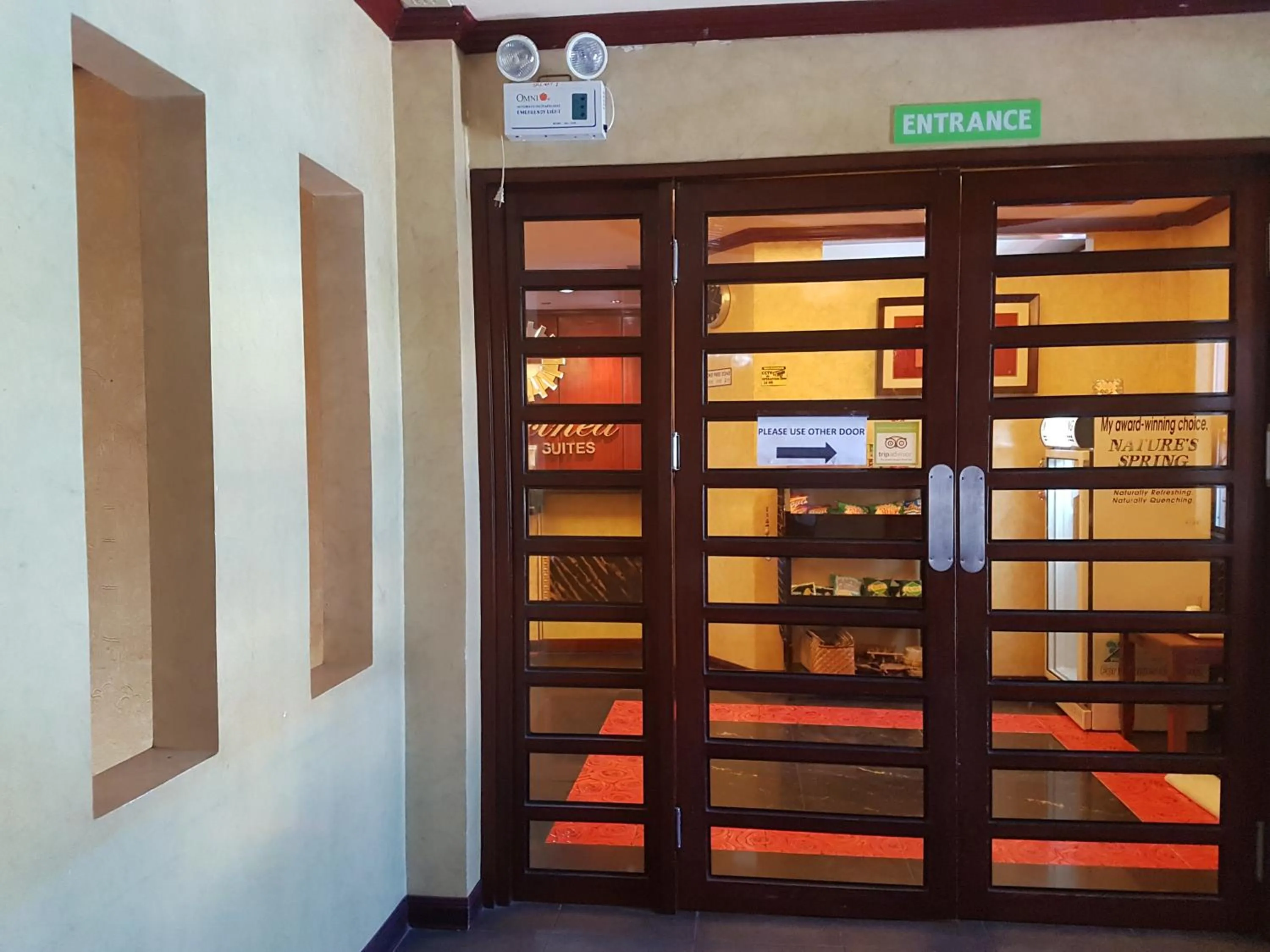 Facade/entrance in Cebu Dulcinea Hotel and Suites-MACTAN AIRPORT HOTEL