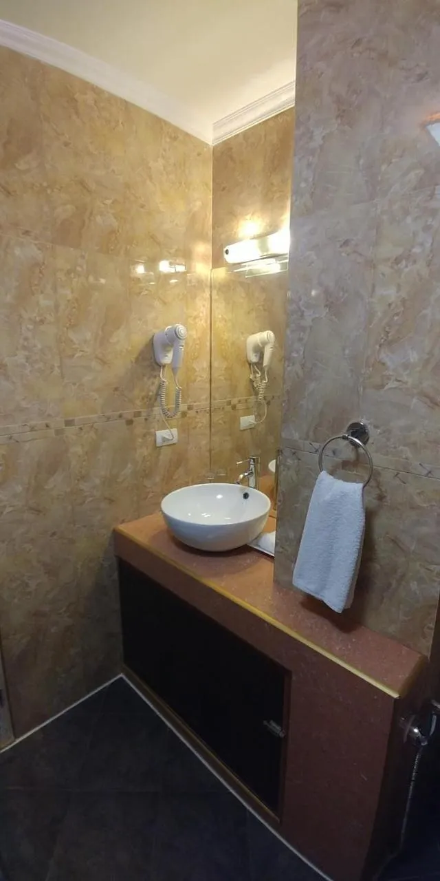 Bathroom in Cebu Dulcinea Hotel and Suites-MACTAN AIRPORT HOTEL