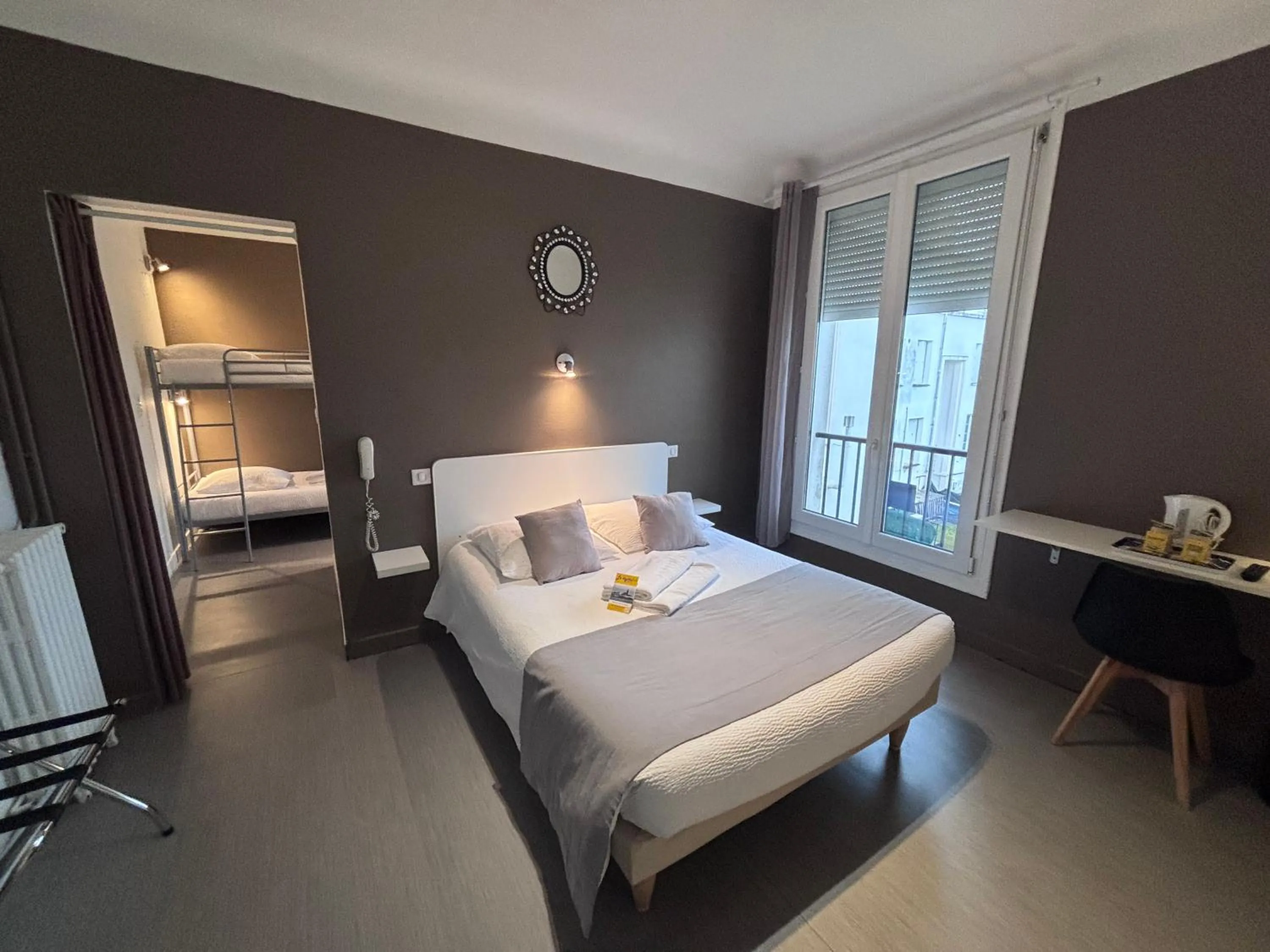 Photo of the whole room, Bed in Crystal Hotel