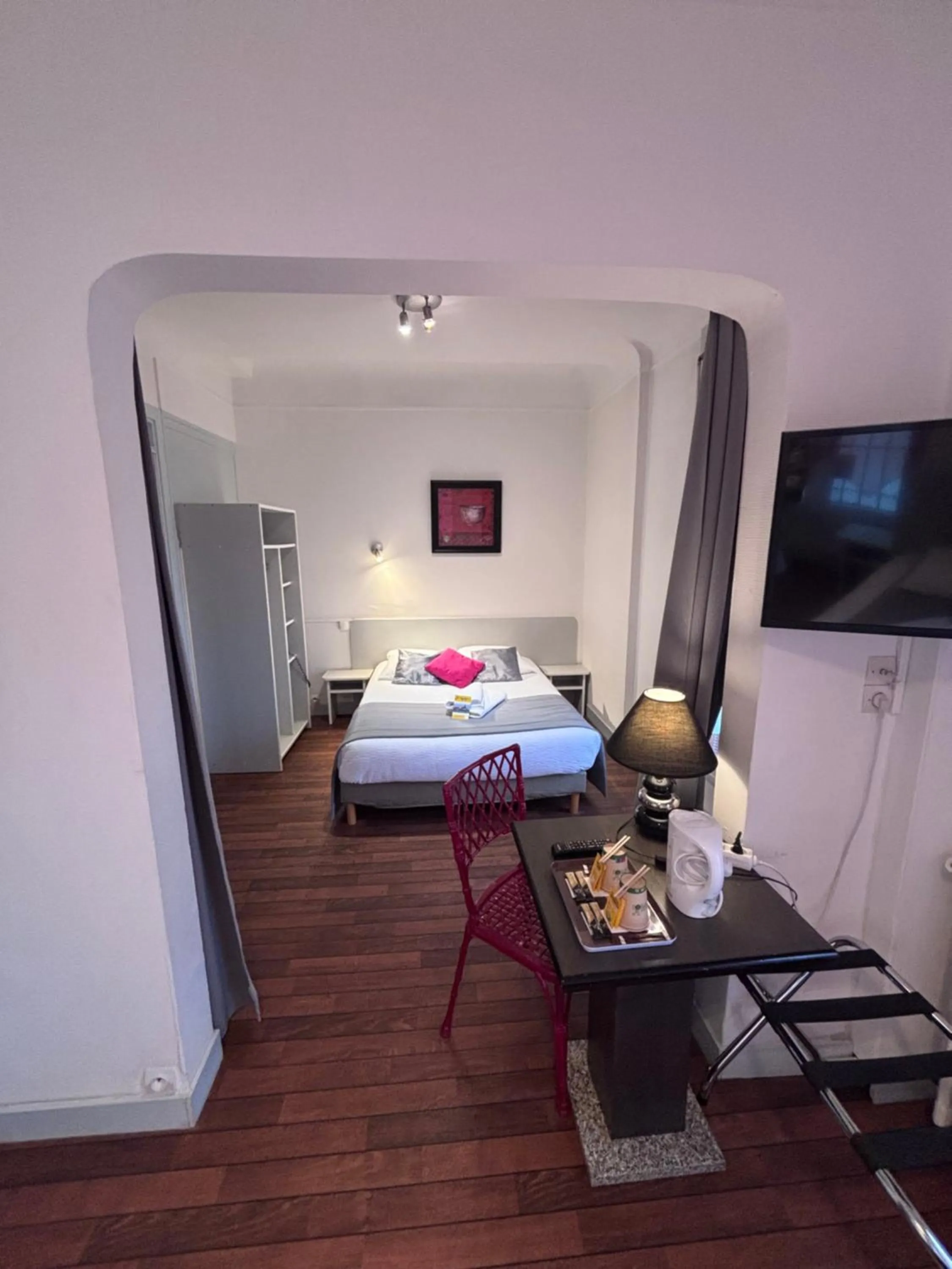 Bed in Crystal Hotel