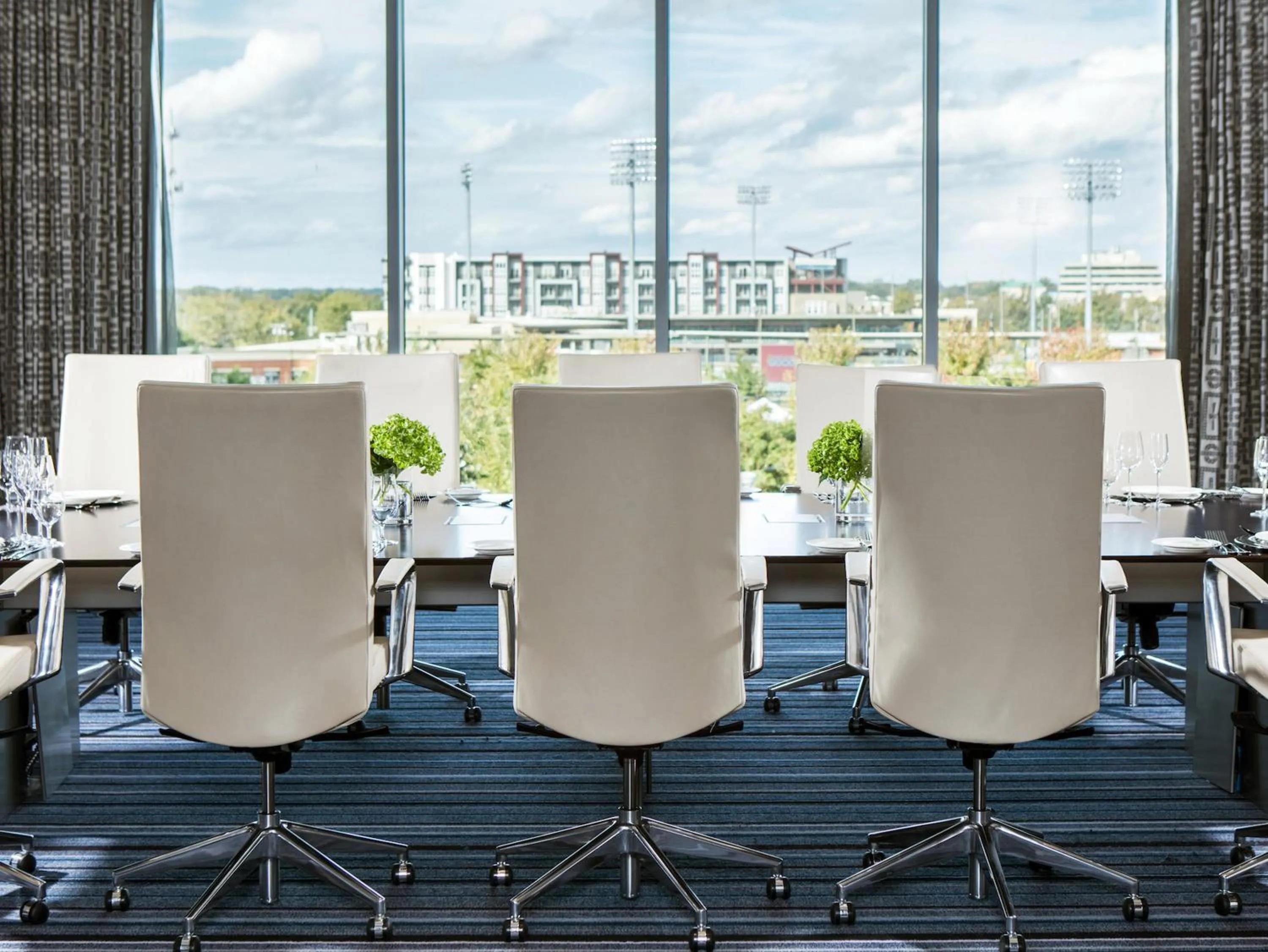 Meeting/conference room in Kimpton Tryon Park Hotel by IHG