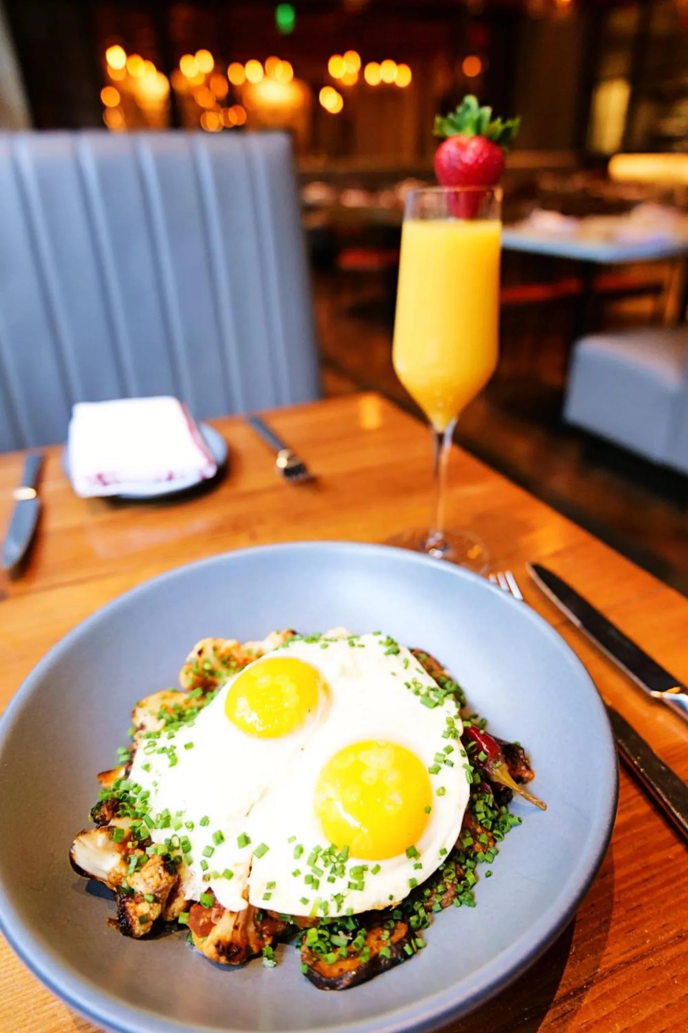 Restaurant/places to eat in Kimpton Tryon Park Hotel by IHG