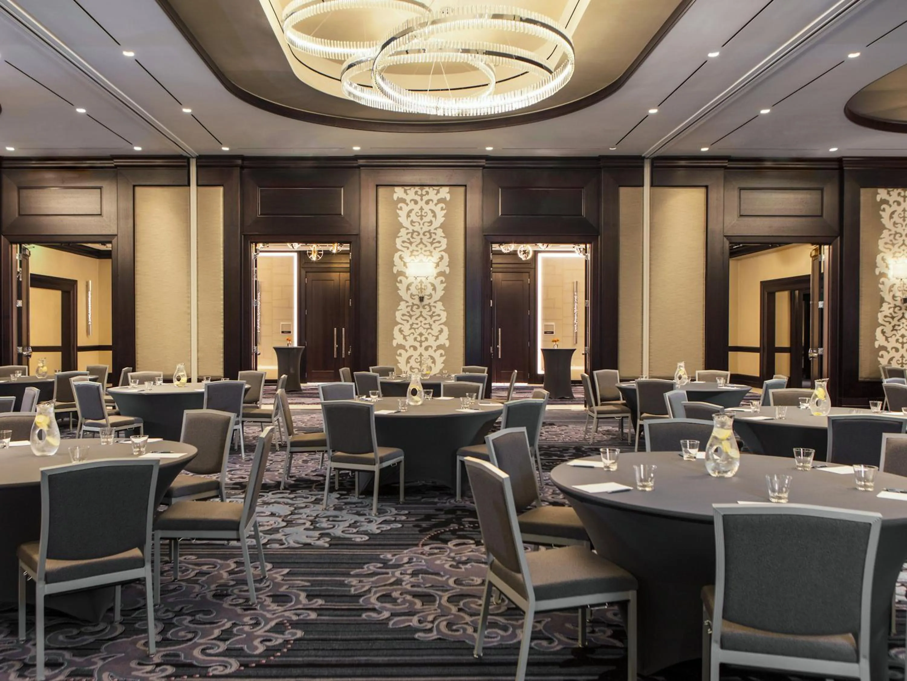 Meeting/conference room in Kimpton Tryon Park Hotel by IHG