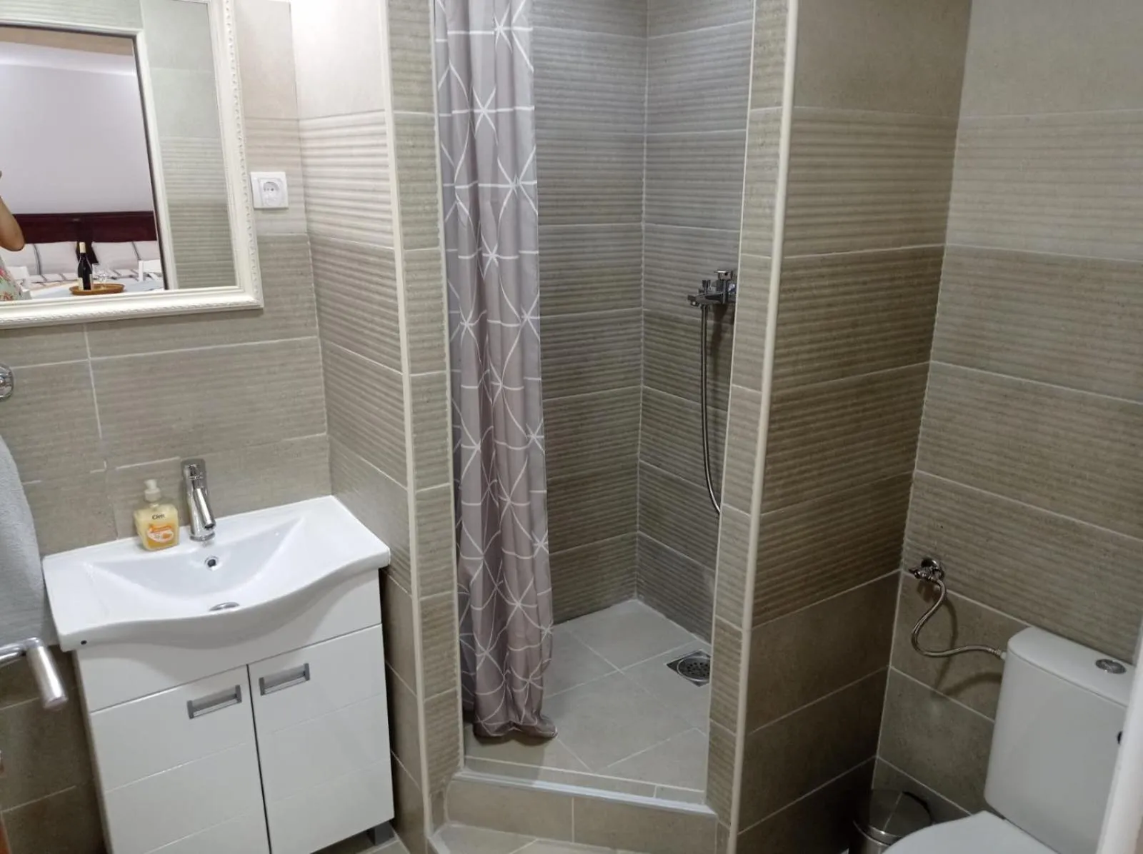 Shower in Meda Apartment