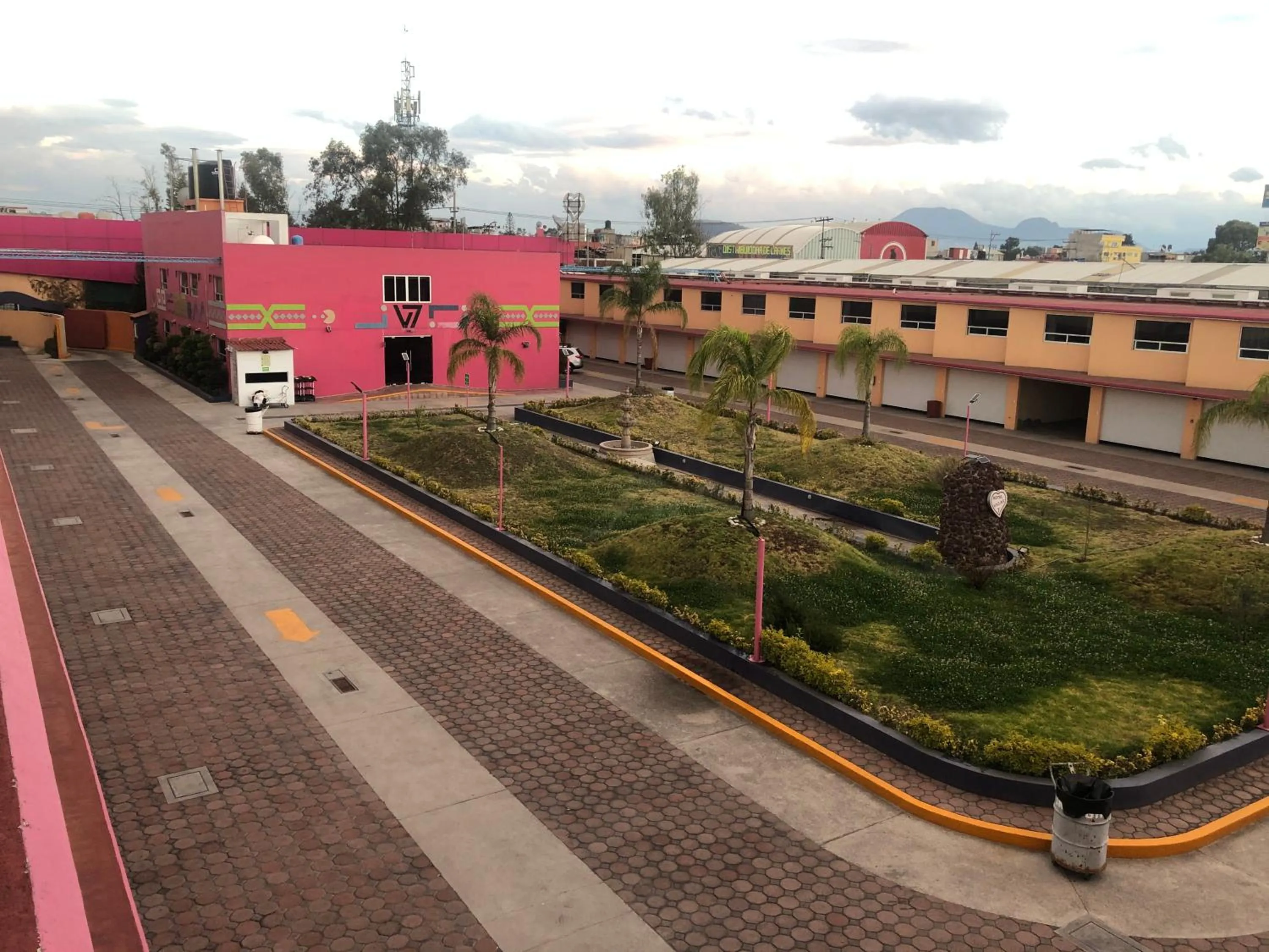 Garden view in Hotel & Villas 7