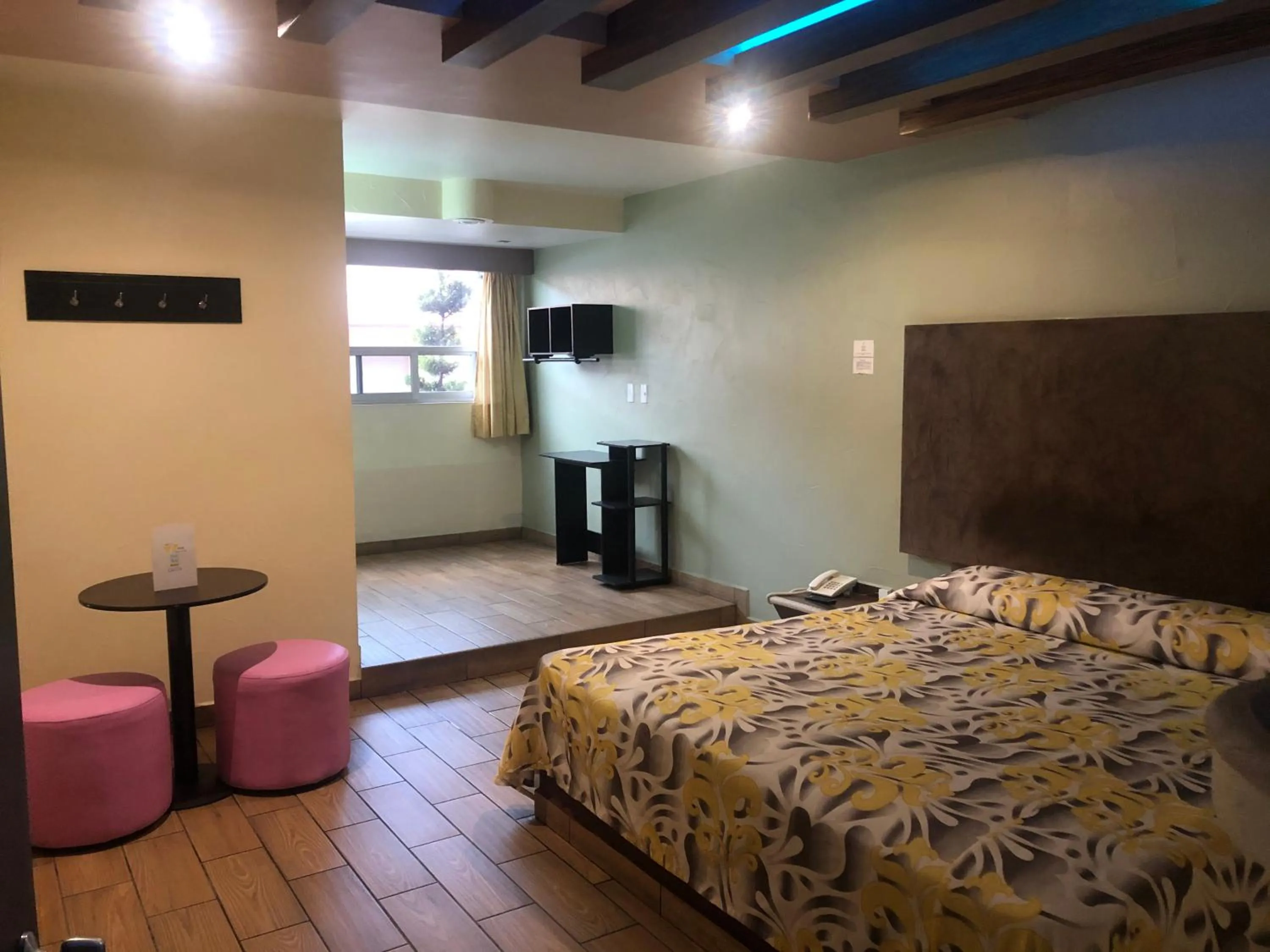 Photo of the whole room, Bed in Hotel & Villas 7