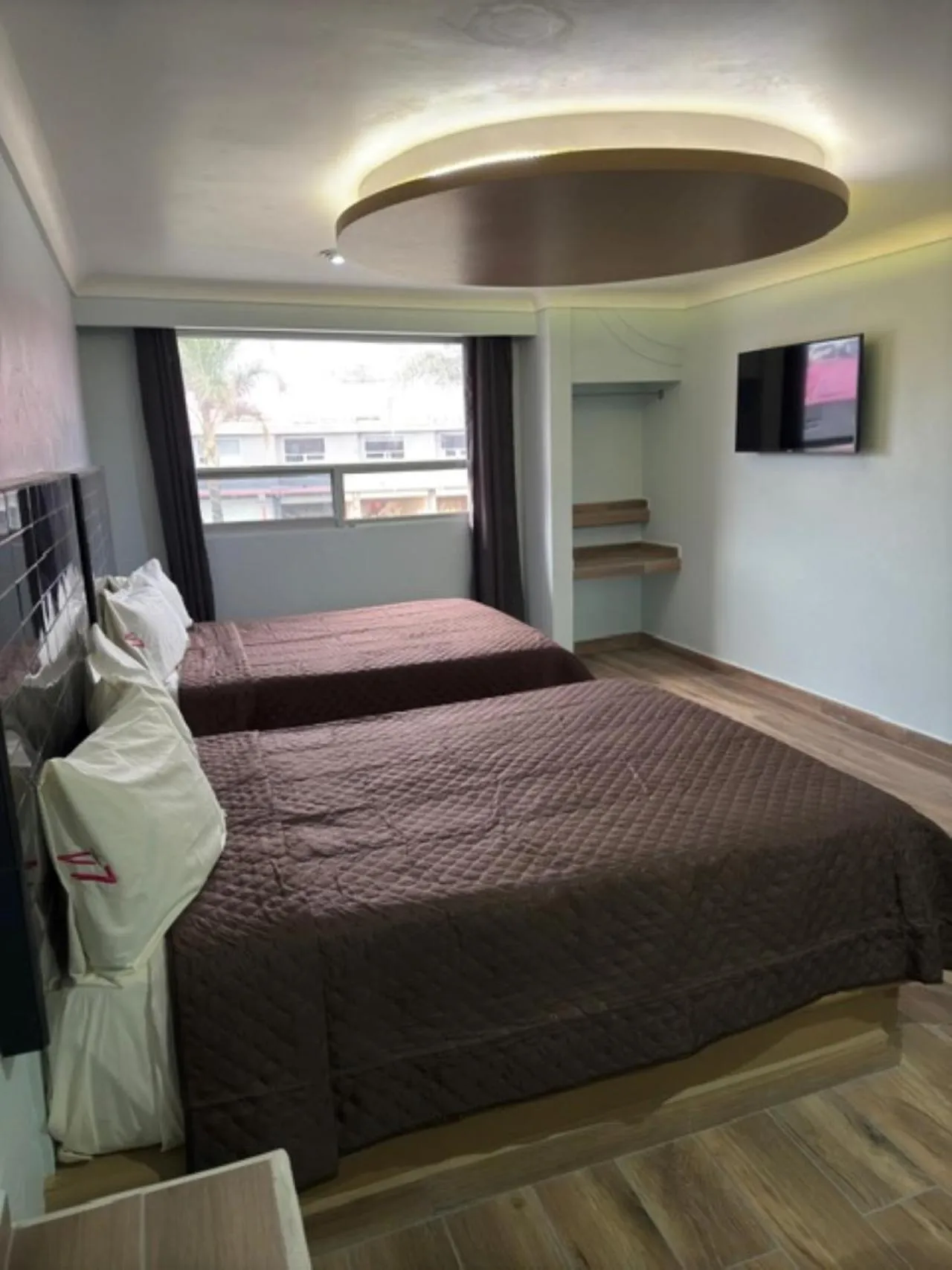 TV and multimedia, Bed in Hotel & Villas 7