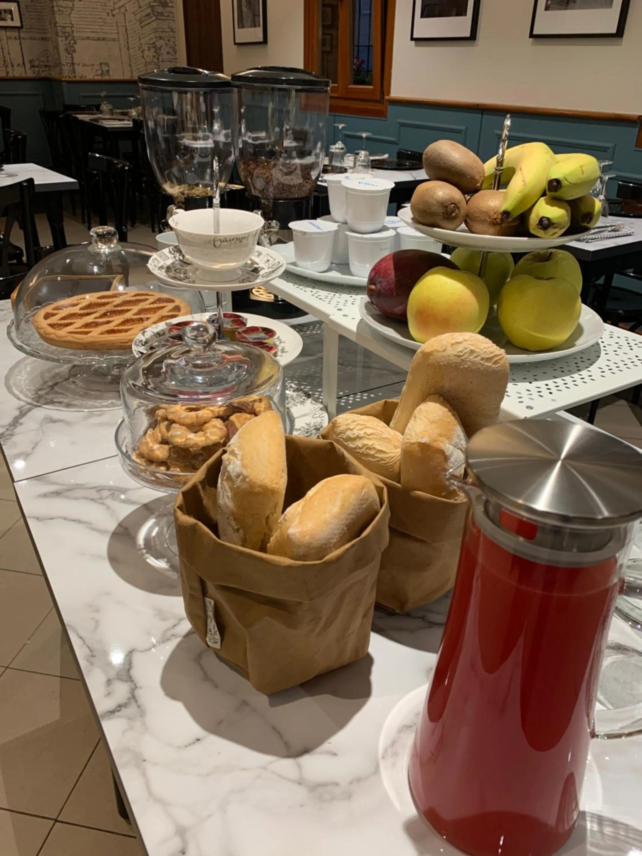 Breakfast in Ristorante Locanda Milano