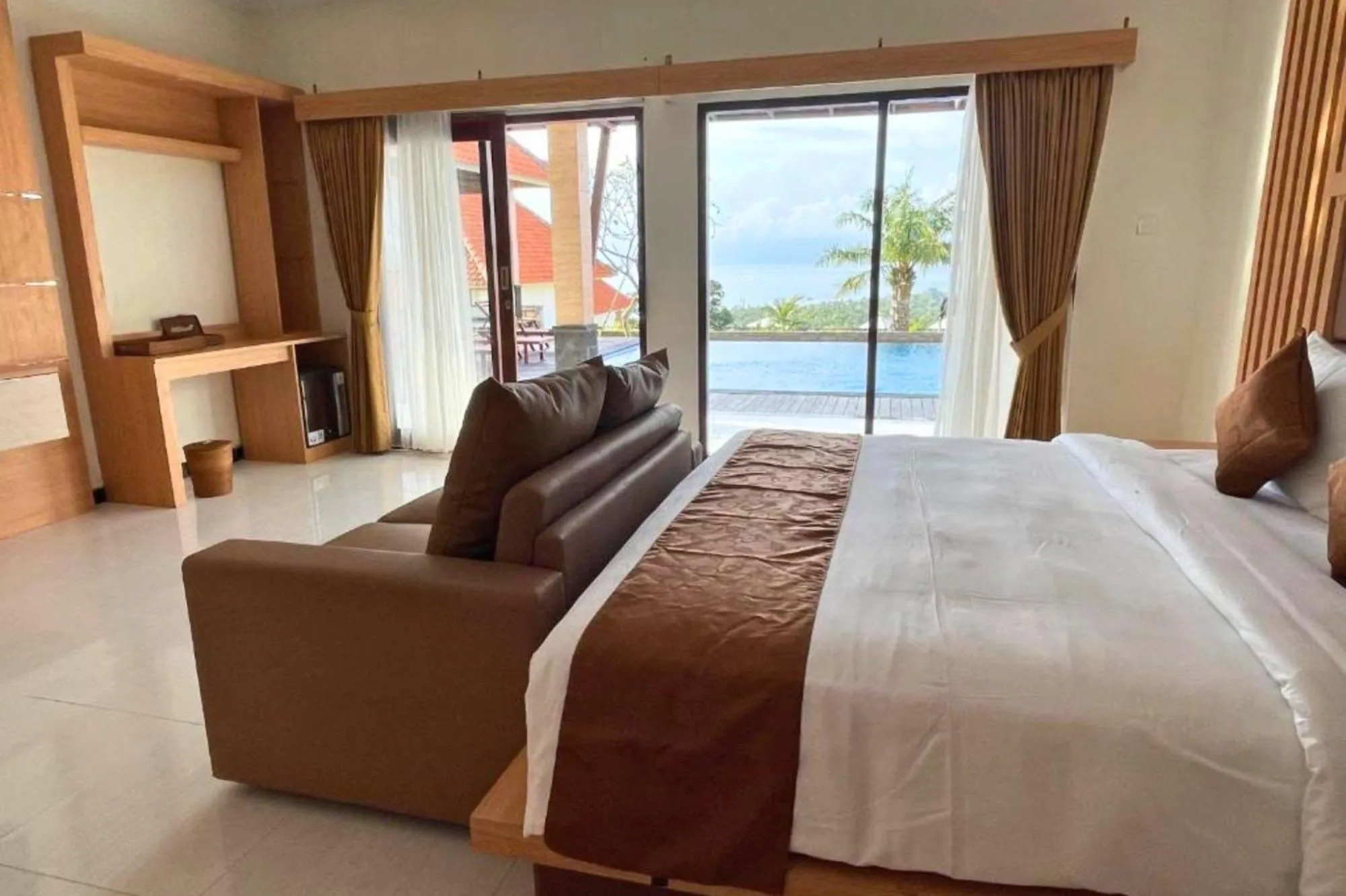 Bed in Semabu Hills Hotel Nusa Penida