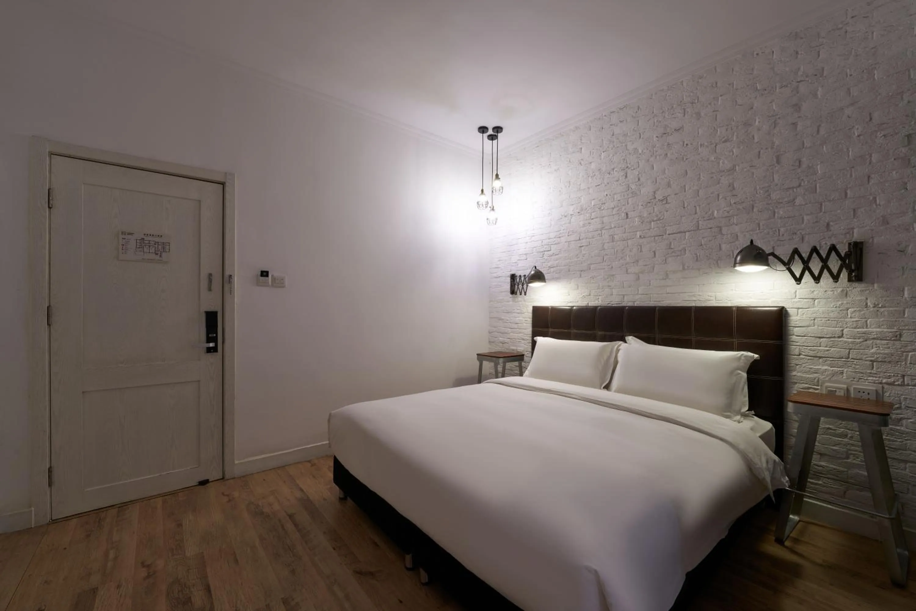 Bed in Yi Stack Hotel Beijing