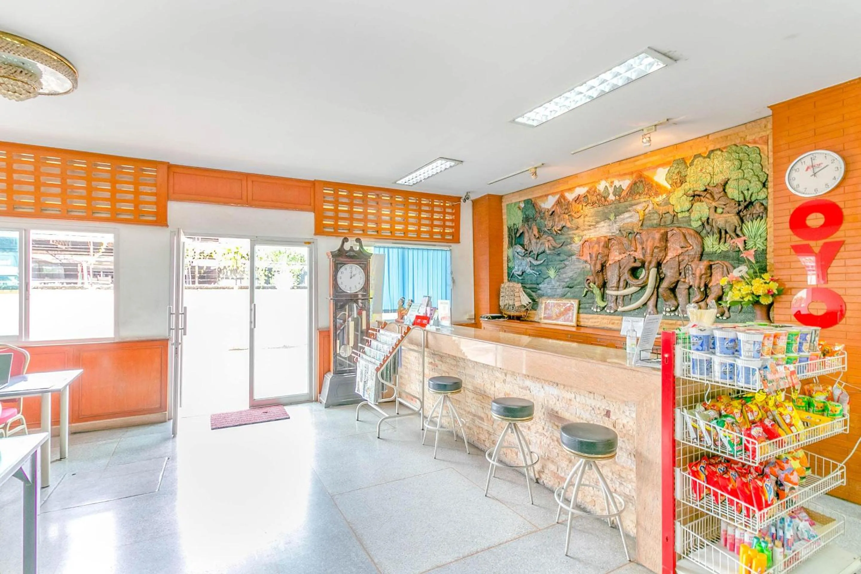 Lobby or reception in OYO 1161 Sathorn Mansion