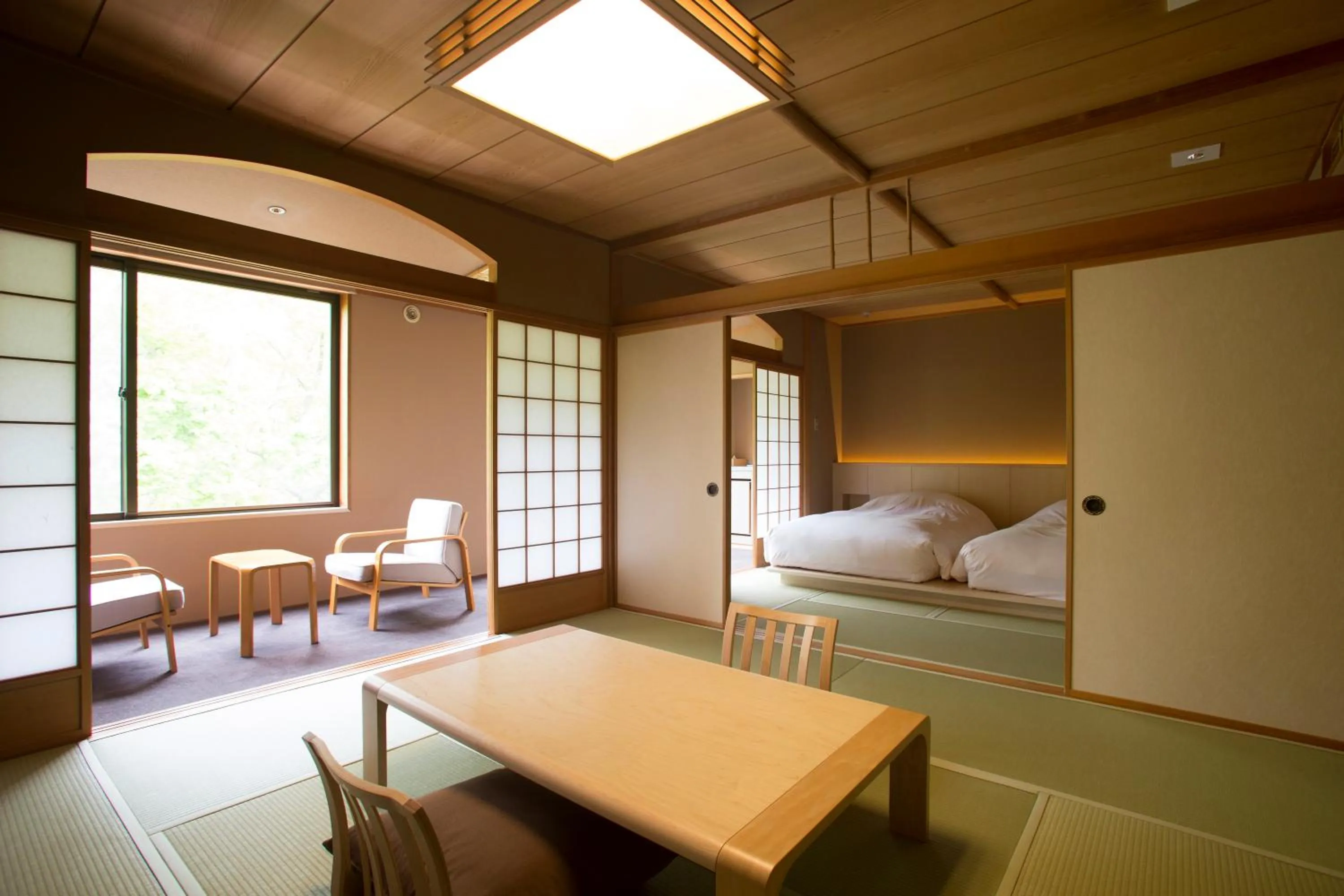 Living room, Bed in Kuriya Suizan