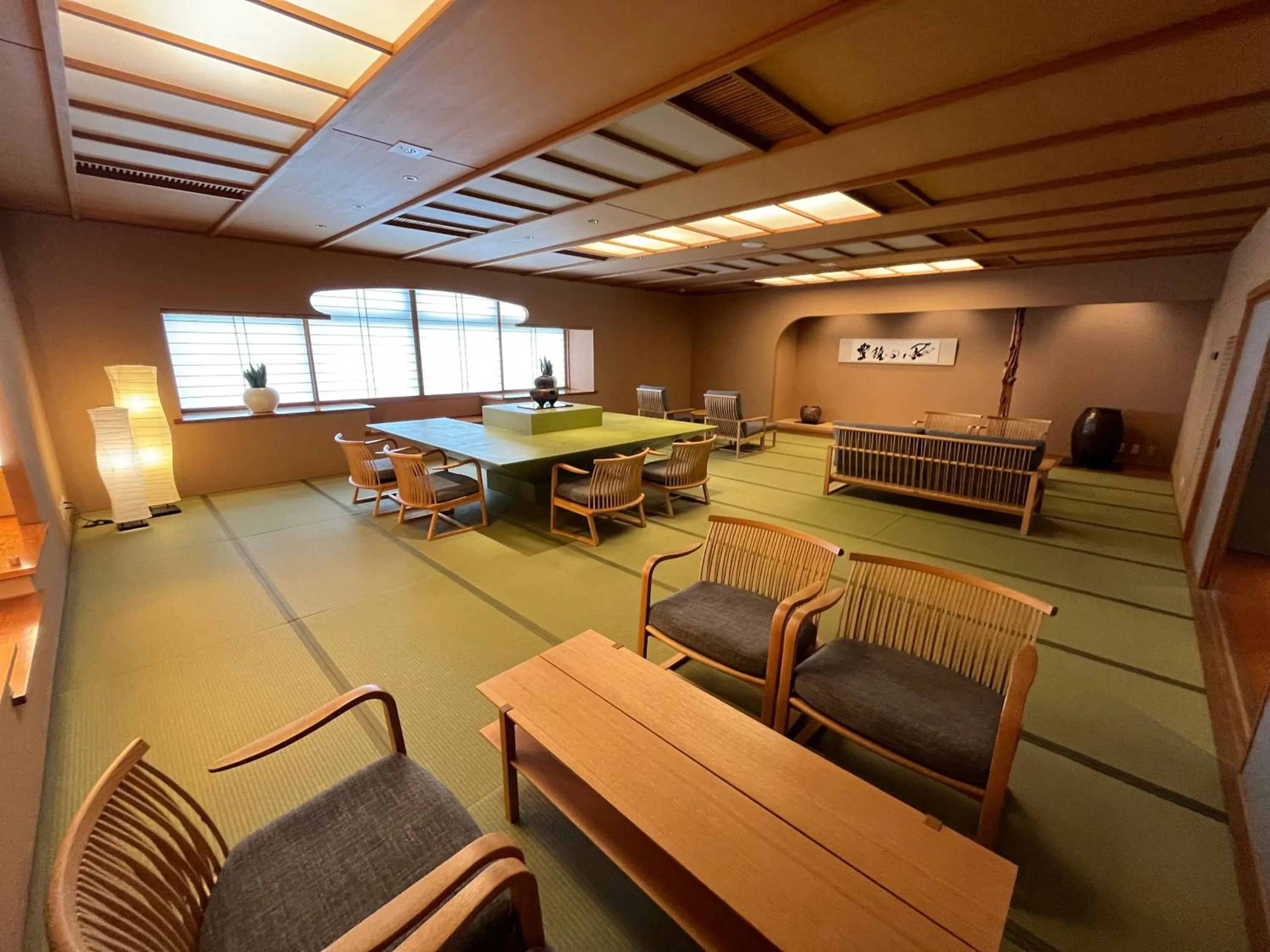 Seating area in Kuriya Suizan