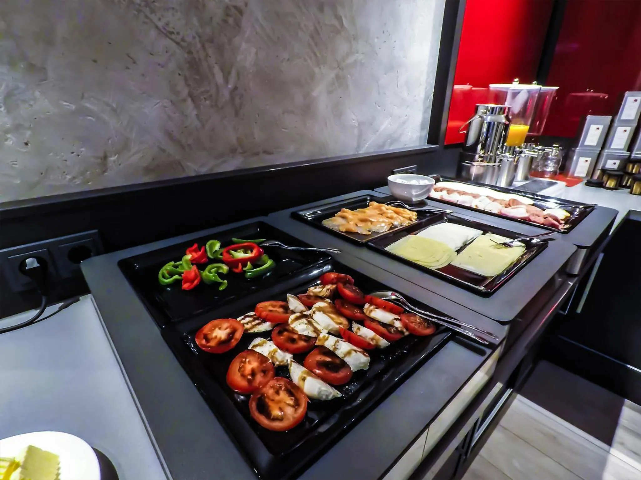 Buffet breakfast in Hotel Rotes Einhorn ****