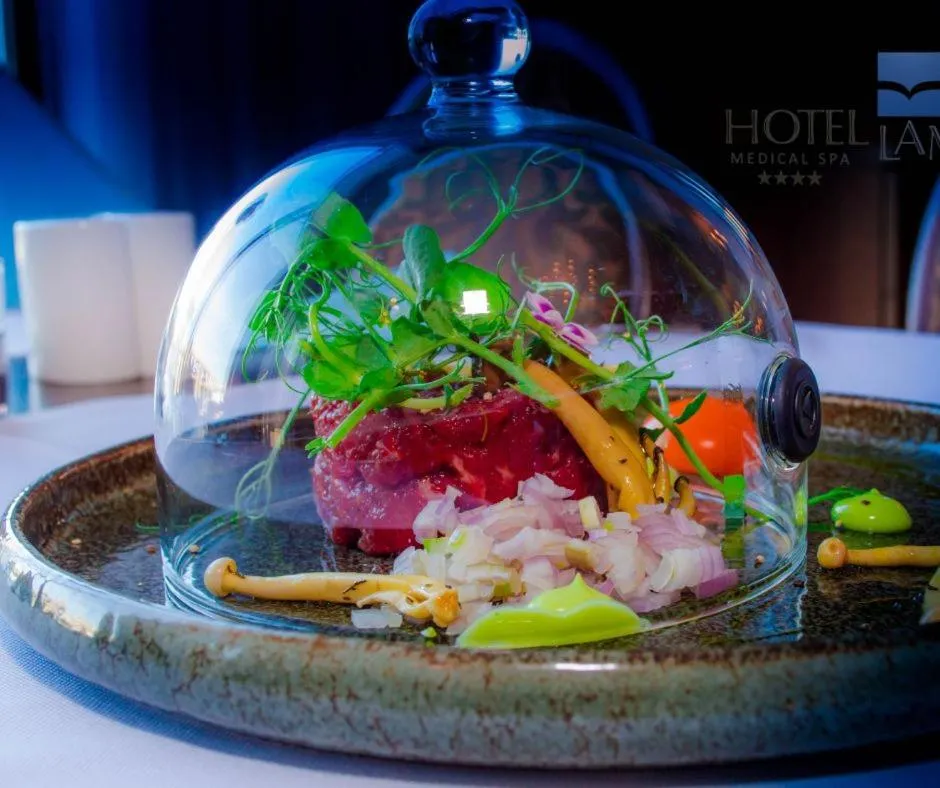 Restaurant/places to eat in Hotel Lambert Medical Spa