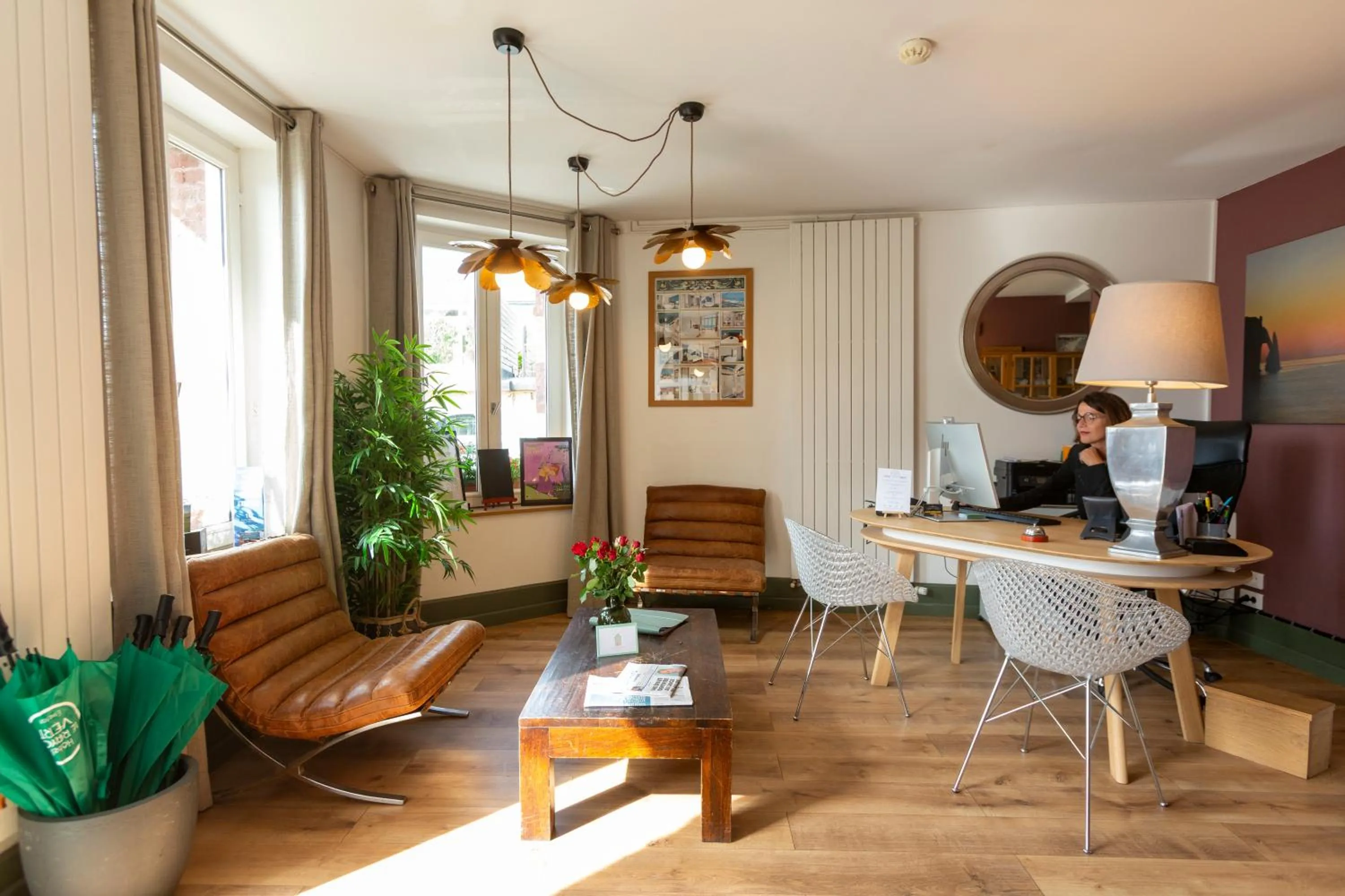 Lobby or reception in Hotel Le Rayon Vert